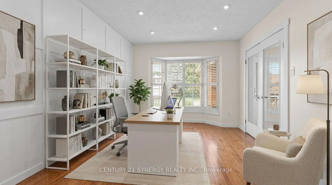 Photo 8 of 1449 Laurin Crescent, Ottawa, Bilberry Creek/Queenswood Heights — HOMEH
