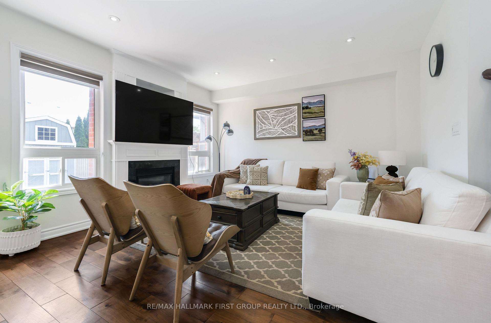 Photo 12 of 15 Hesham Drive, Whitby, Brooklin — HOMEH