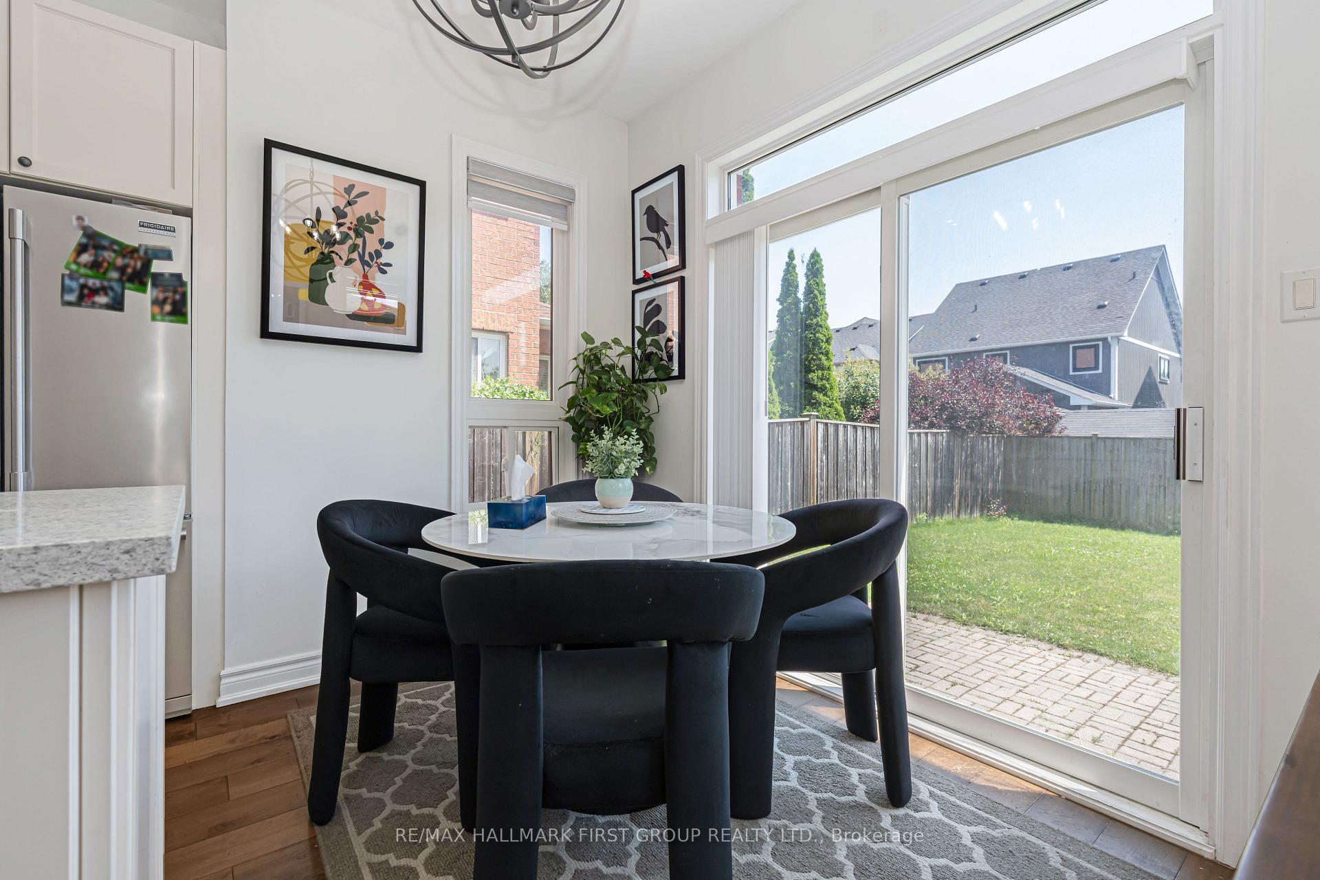 Photo 20 of 15 Hesham Drive, Whitby, Brooklin — HOMEH