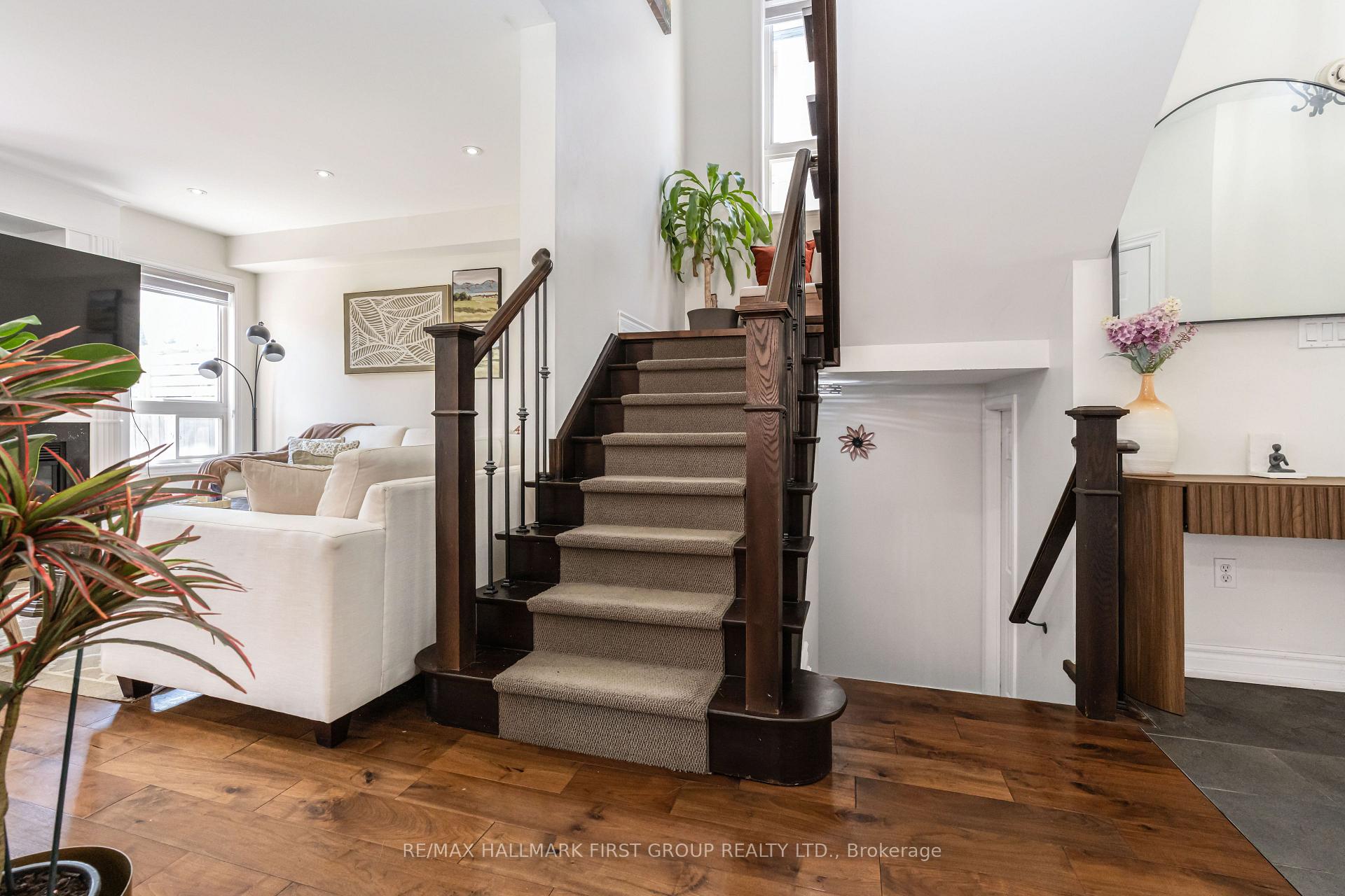Photo 21 of 15 Hesham Drive, Whitby, Brooklin — HOMEH