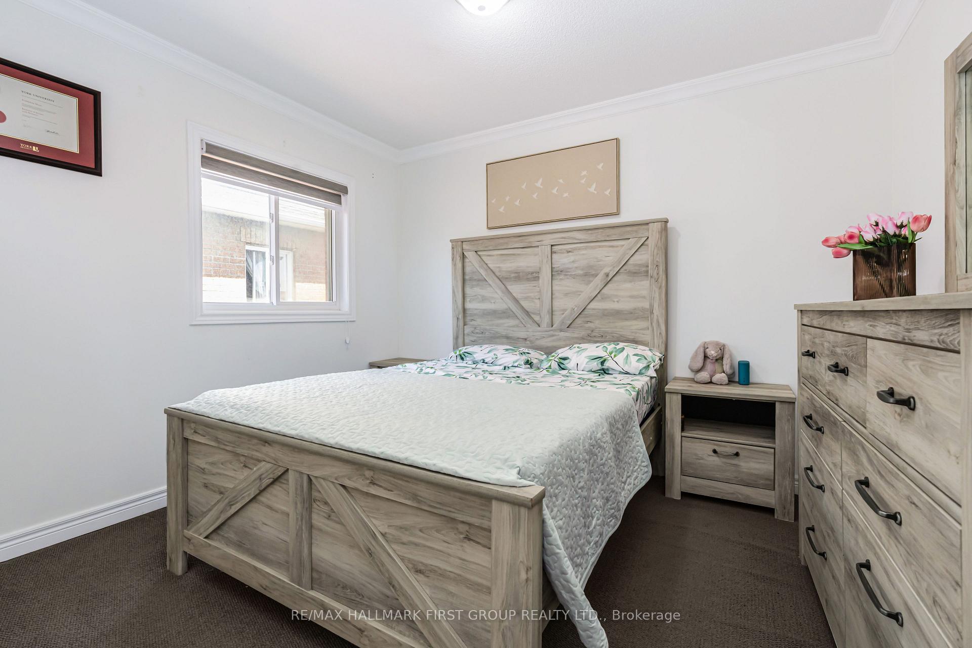 Photo 27 of 15 Hesham Drive, Whitby, Brooklin — HOMEH