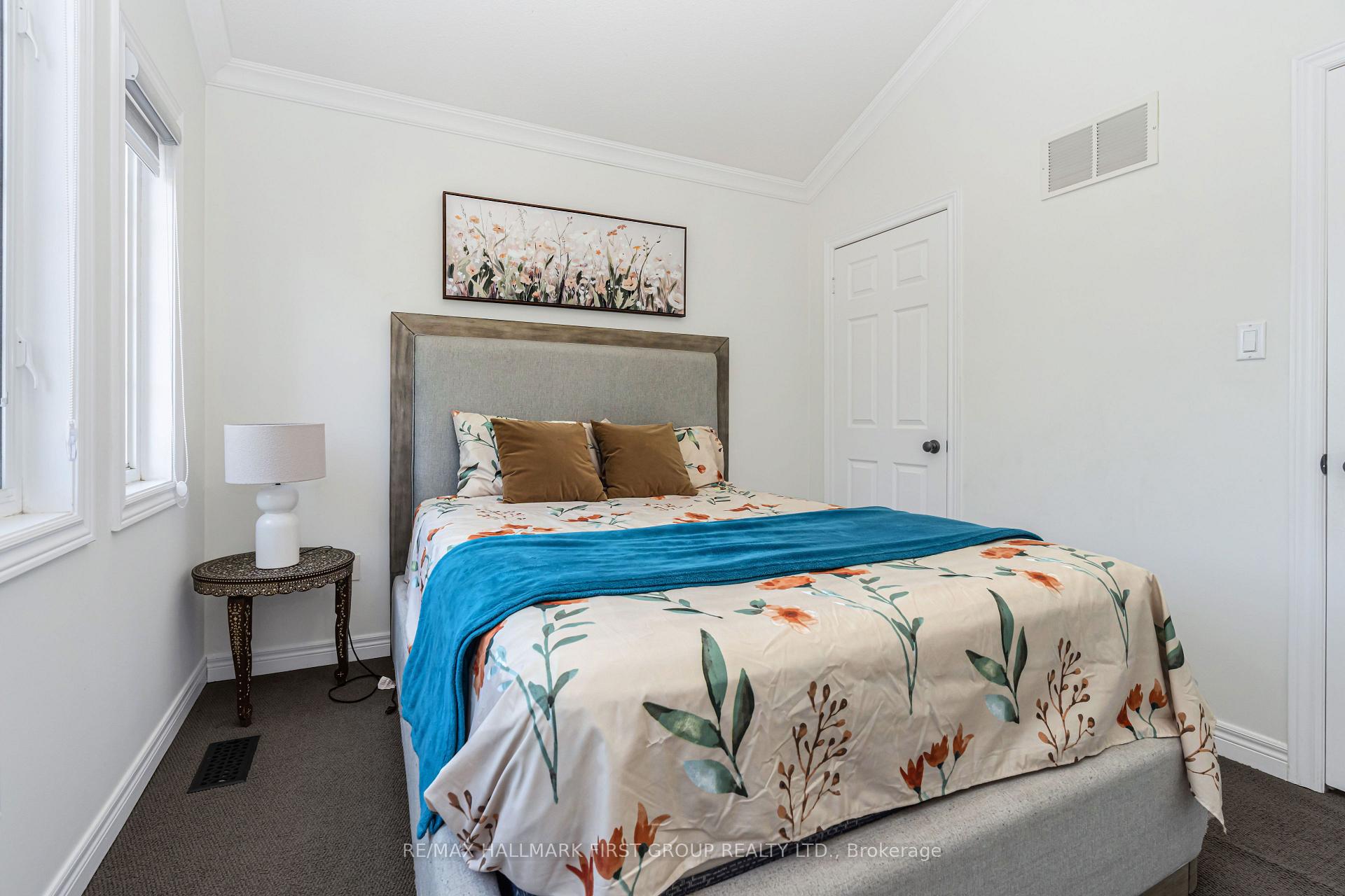 Photo 29 of 15 Hesham Drive, Whitby, Brooklin — HOMEH