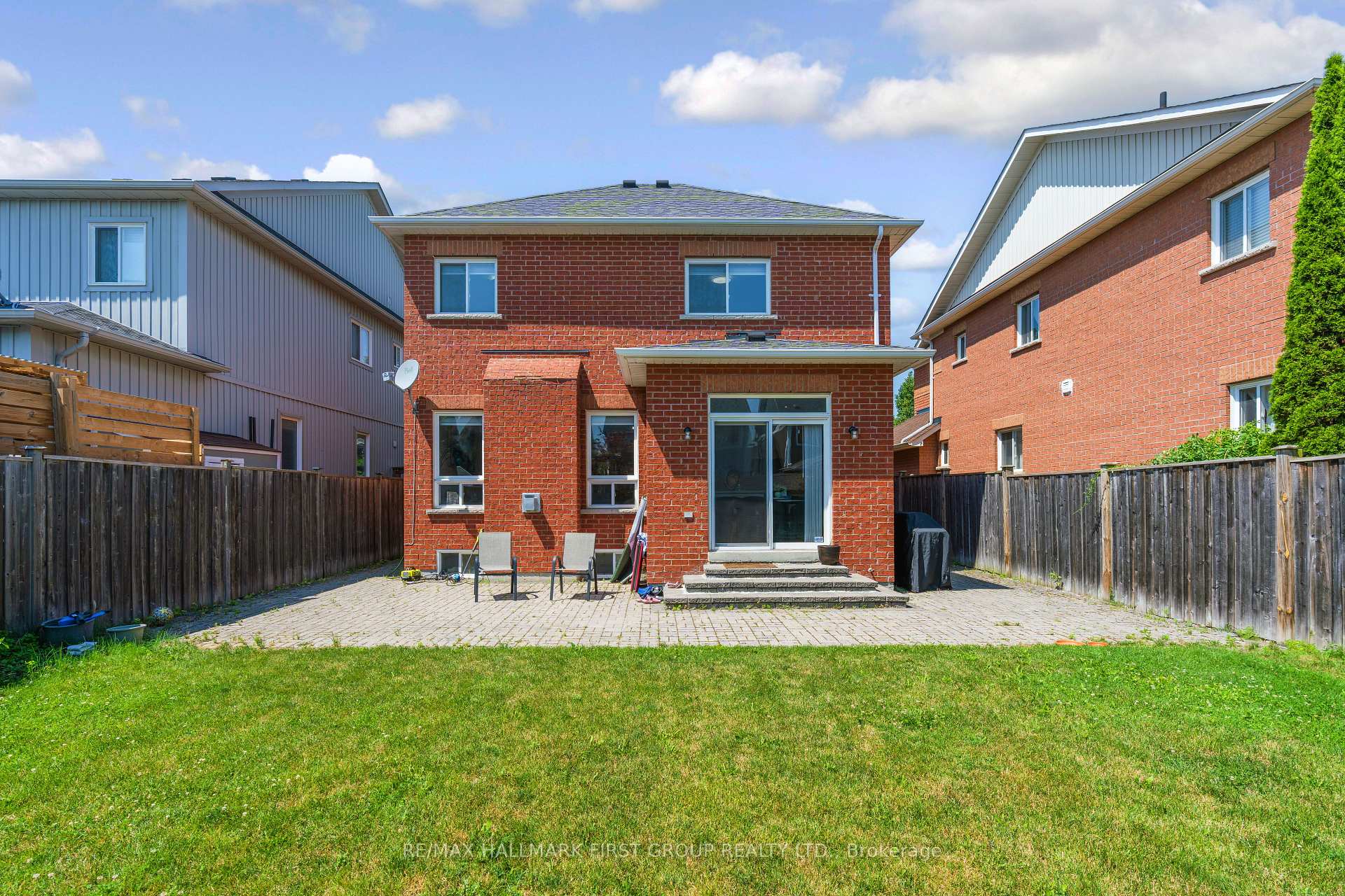 Photo 37 of 15 Hesham Drive, Whitby, Brooklin — HOMEH