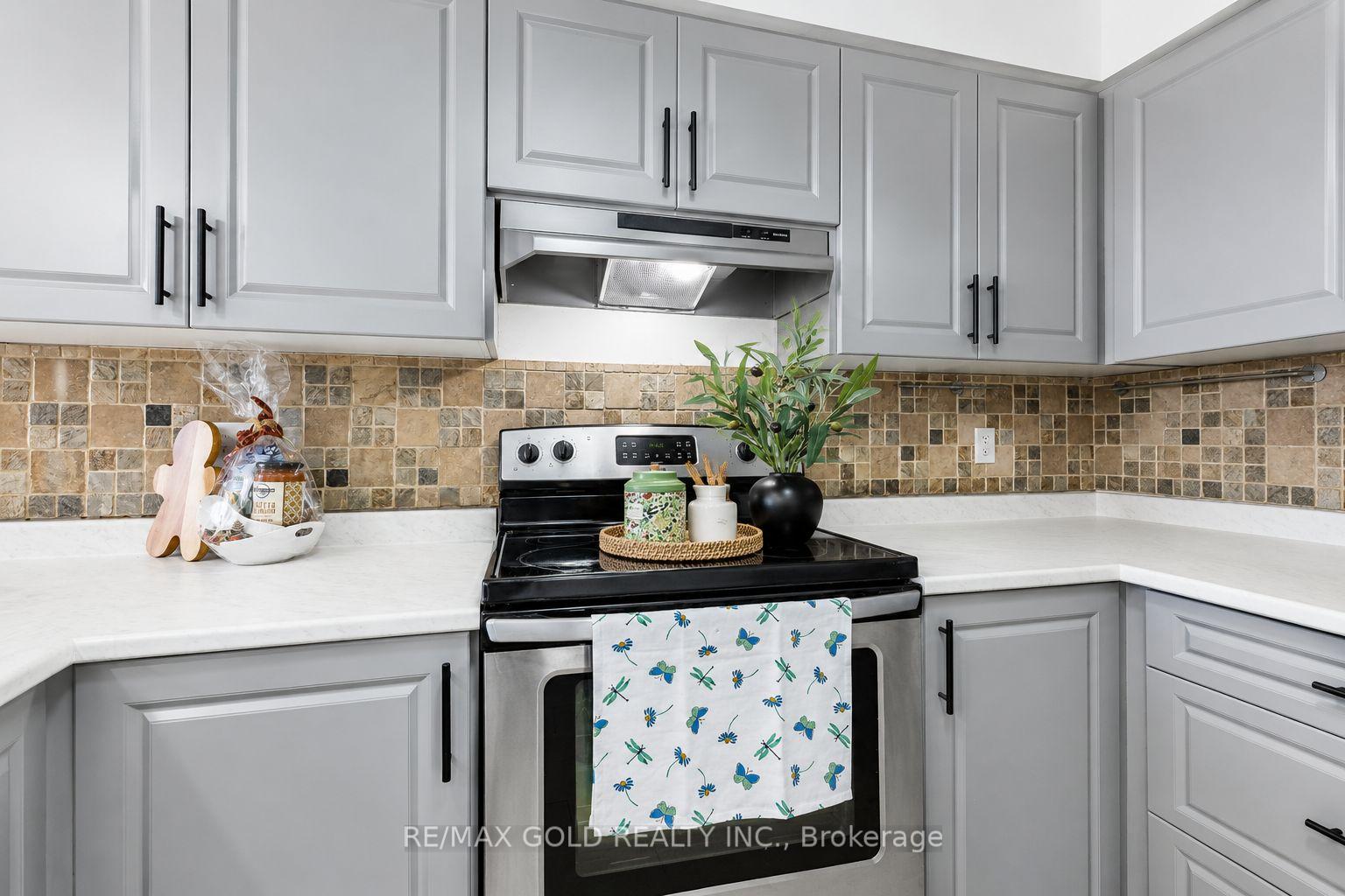 Photo 6 of Unit 5A, 50 Howe Drive, Kitchener, Forest Hill — HOMEH