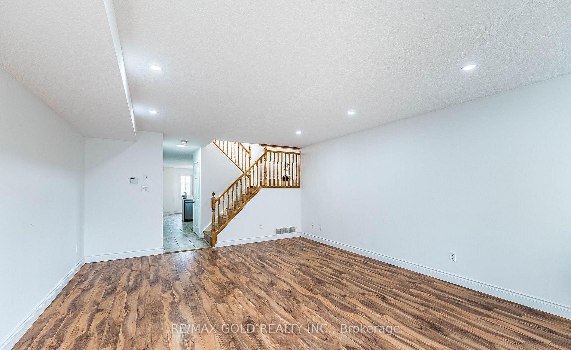 Photo 10 of Unit 5A, 50 Howe Drive, Kitchener, Forest Hill — HOMEH