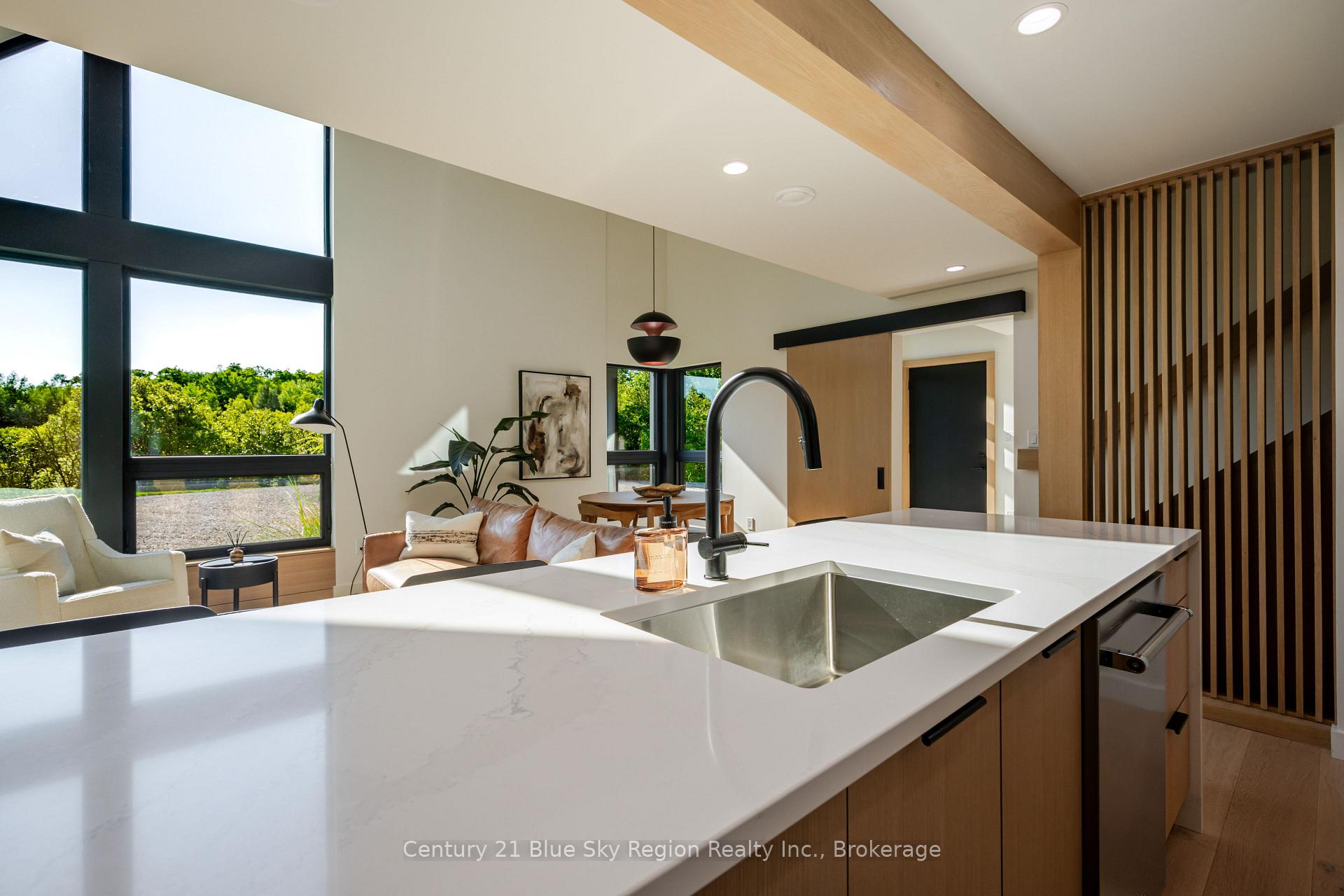 Photo 15 of 466 Ouellette Road, East Ferris, Corbeil — HOMEH