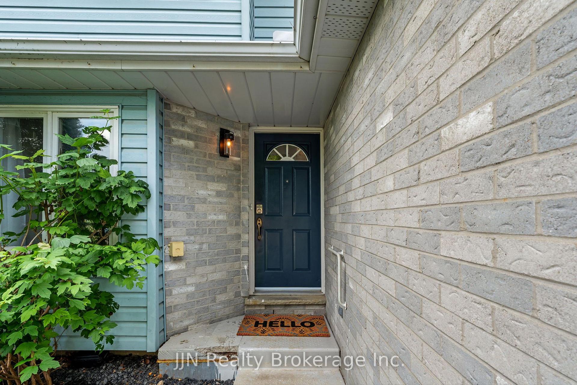 Photo 8 of 45 Freeman Crescent, Norfolk, Simcoe — HOMEH
