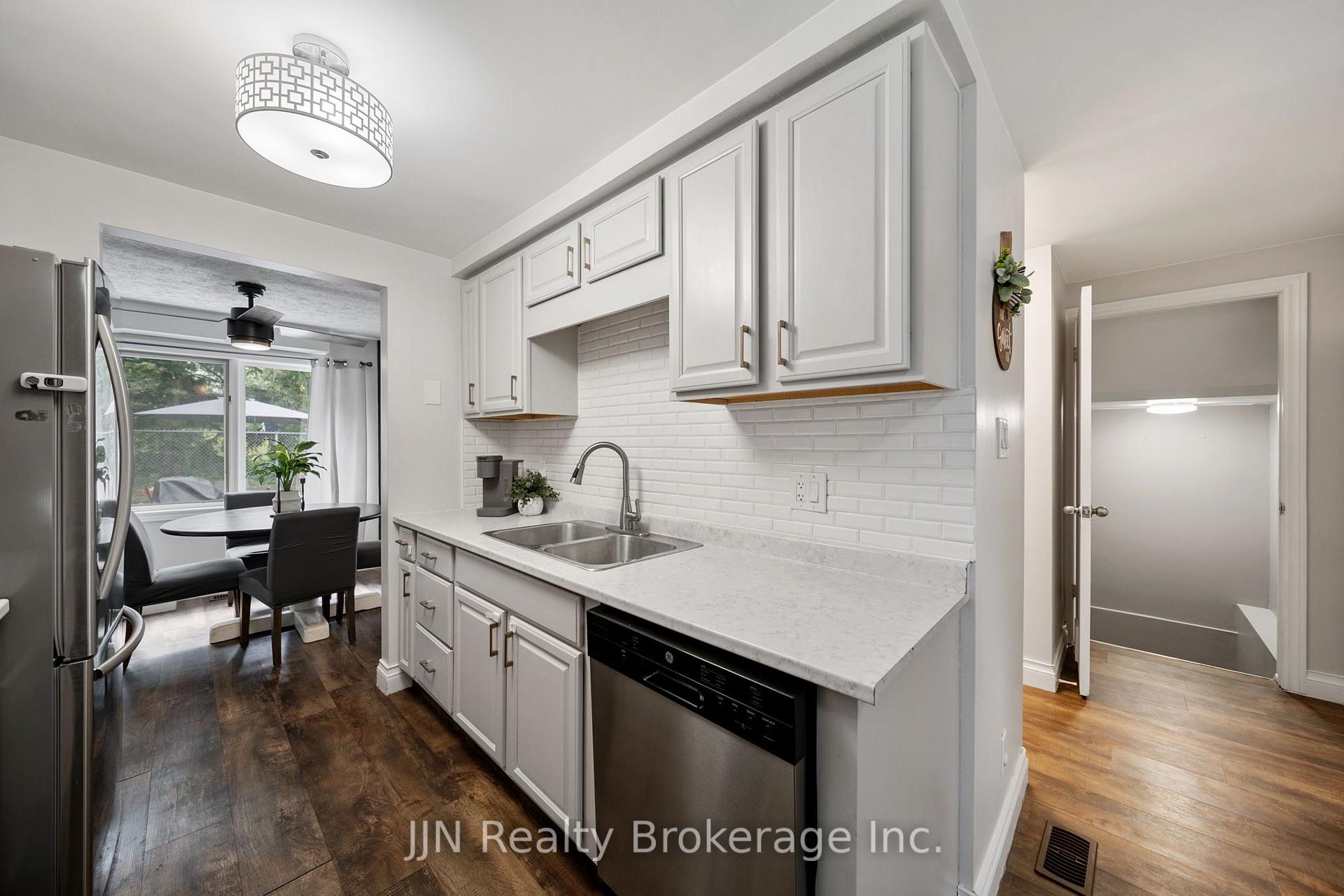 Photo 9 of 45 Freeman Crescent, Norfolk, Simcoe — HOMEH