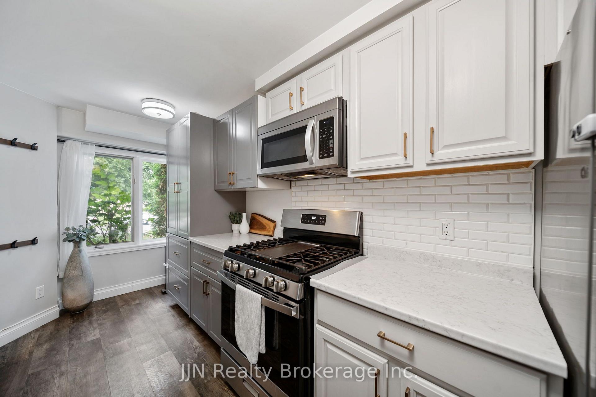 Photo 12 of 45 Freeman Crescent, Norfolk, Simcoe — HOMEH
