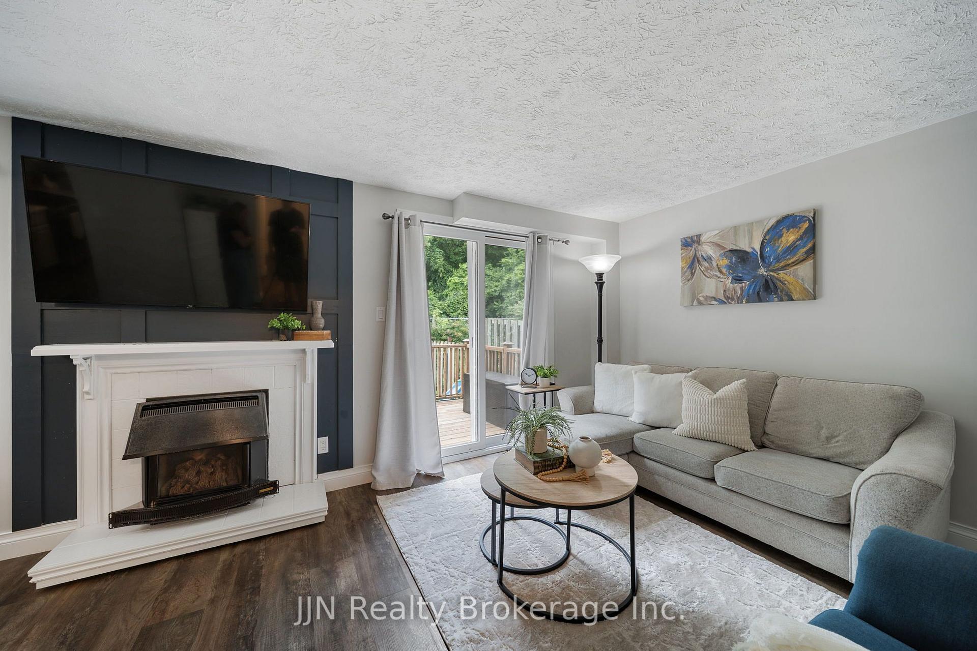 Photo 16 of 45 Freeman Crescent, Norfolk, Simcoe — HOMEH