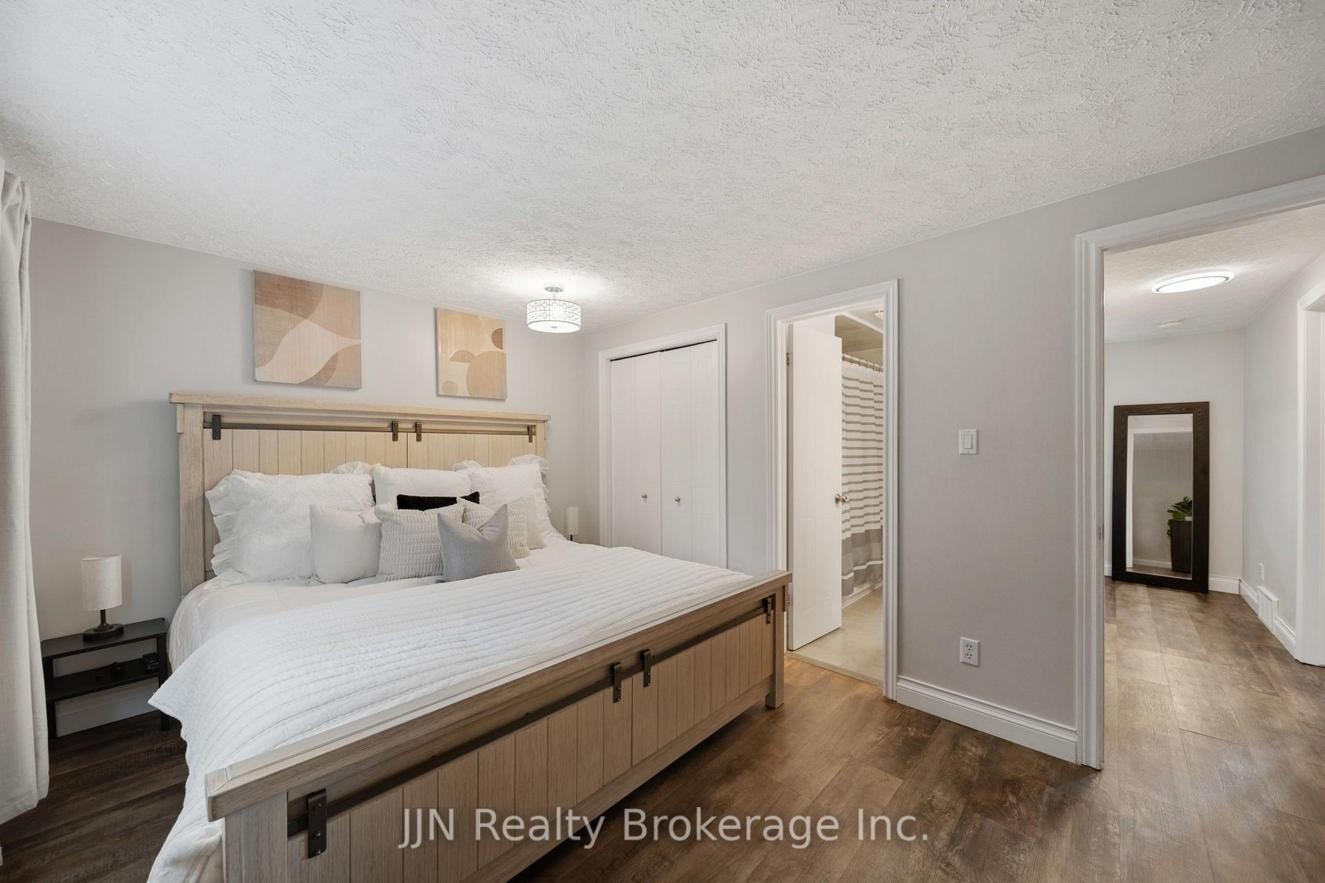 Photo 20 of 45 Freeman Crescent, Norfolk, Simcoe — HOMEH