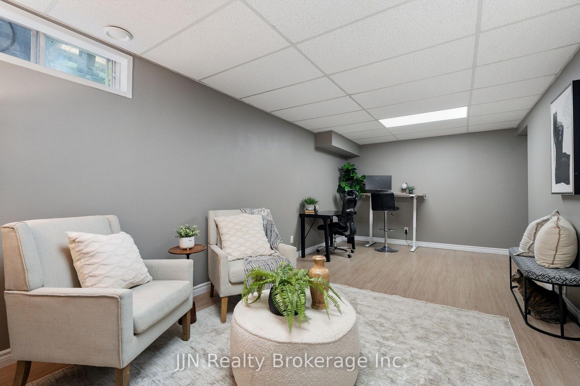 Photo 30 of 45 Freeman Crescent, Norfolk, Simcoe — HOMEH