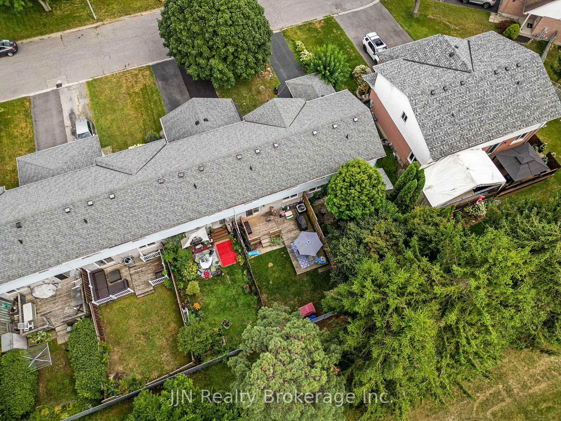 Photo 39 of 45 Freeman Crescent, Norfolk, Simcoe — HOMEH