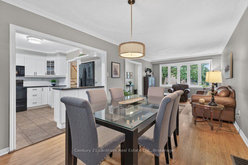 Photo 8 of 333 Jeffcoat Drive, Etobicoke, West Humber-Clairville — HOMEH