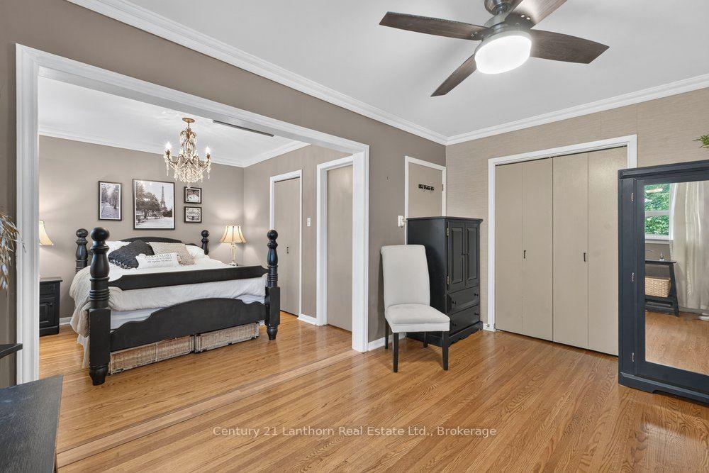 Photo 18 of 333 Jeffcoat Drive, Etobicoke, West Humber-Clairville — HOMEH