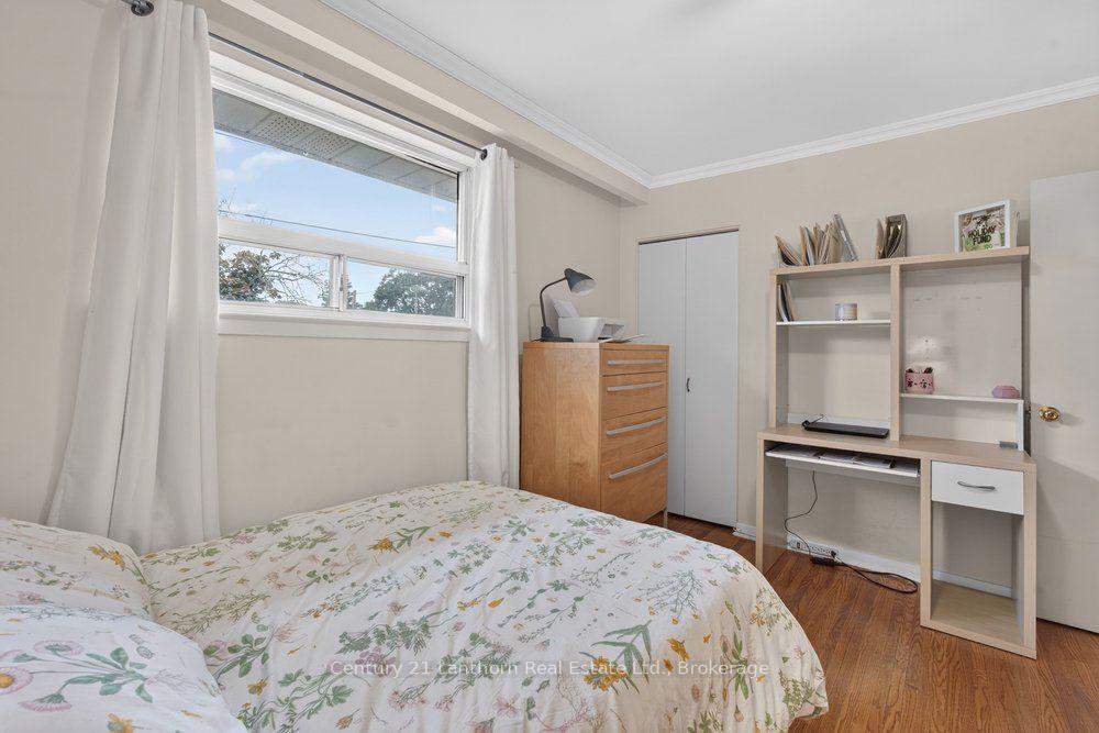 Photo 21 of 333 Jeffcoat Drive, Etobicoke, West Humber-Clairville — HOMEH