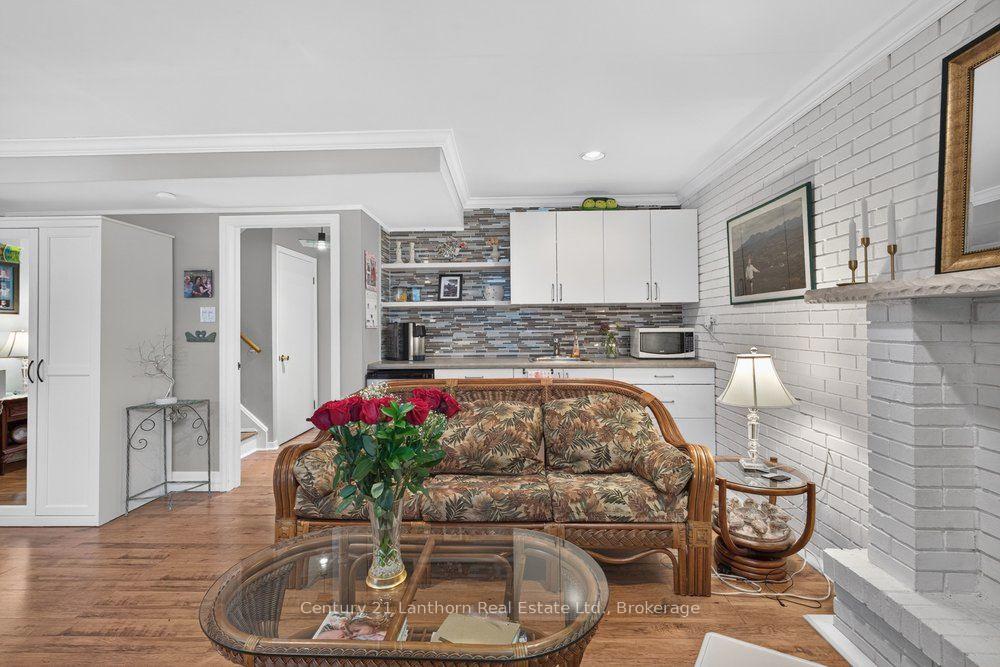Photo 25 of 333 Jeffcoat Drive, Etobicoke, West Humber-Clairville — HOMEH