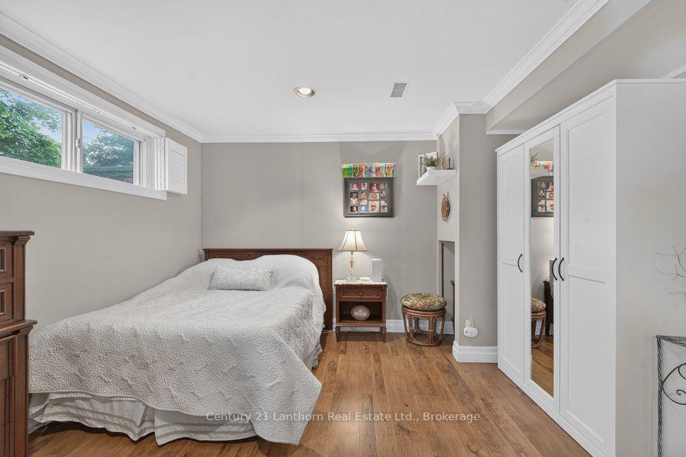 Photo 29 of 333 Jeffcoat Drive, Etobicoke, West Humber-Clairville — HOMEH