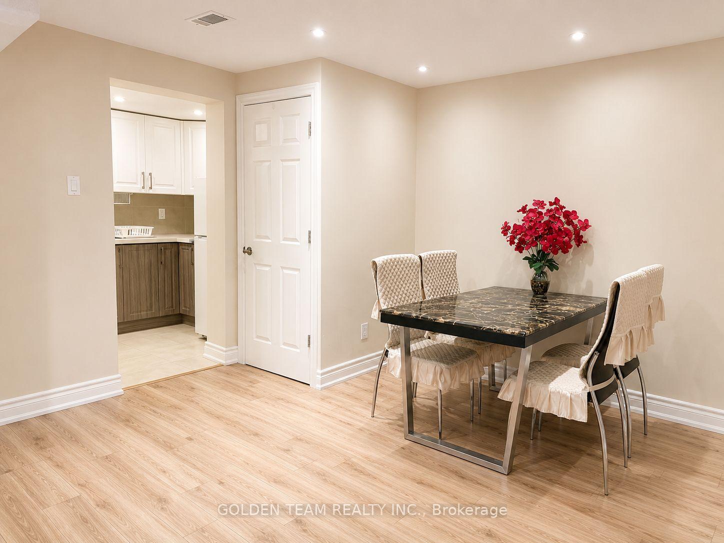 Photo 5 of Unit (Basment), 29 Marion Crescent, Markham, Raymerville — HOMEH