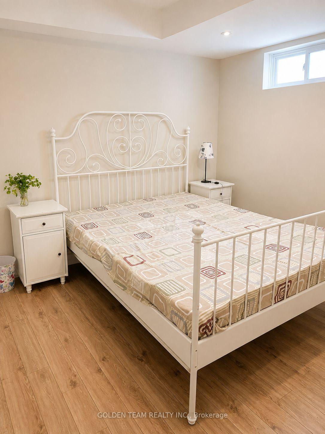 Photo 8 of Unit (Basment), 29 Marion Crescent, Markham, Raymerville — HOMEH