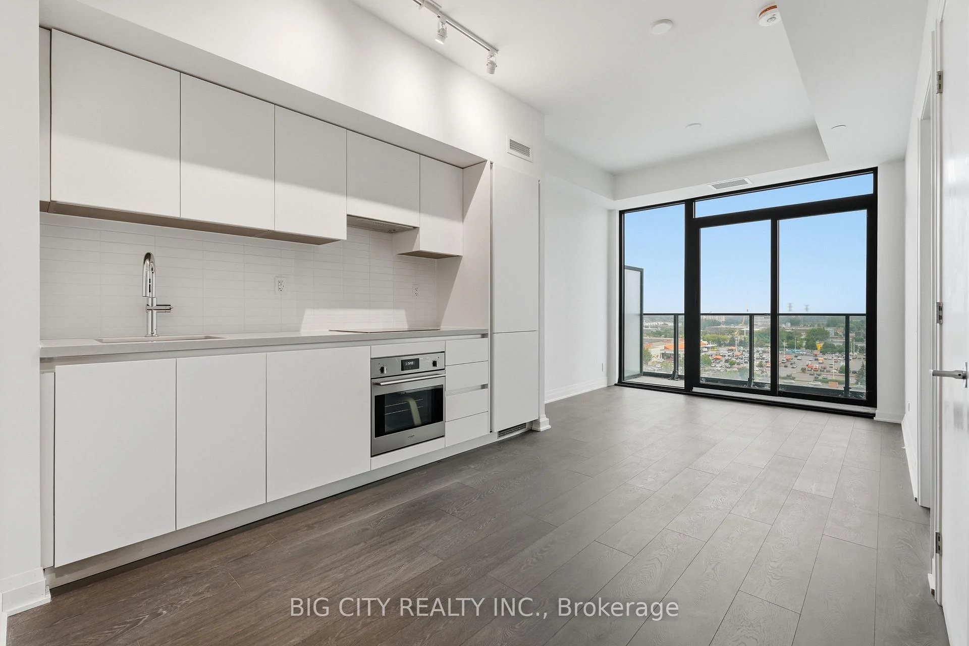 Photo 12 of Unit 1001, 25 Frederick Todd Way, Toronto, Thorncliffe Park — HOMEH
