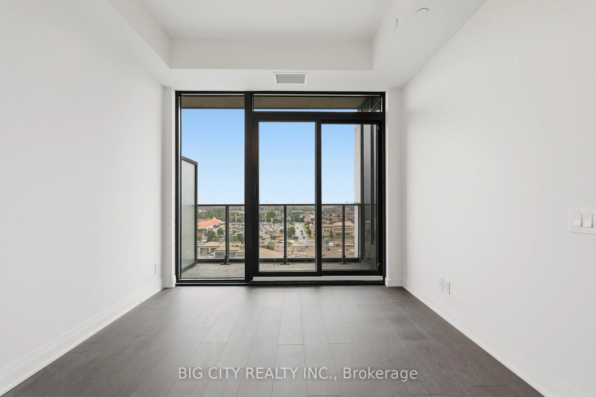 Photo 25 of Unit 1001, 25 Frederick Todd Way, Toronto, Thorncliffe Park — HOMEH