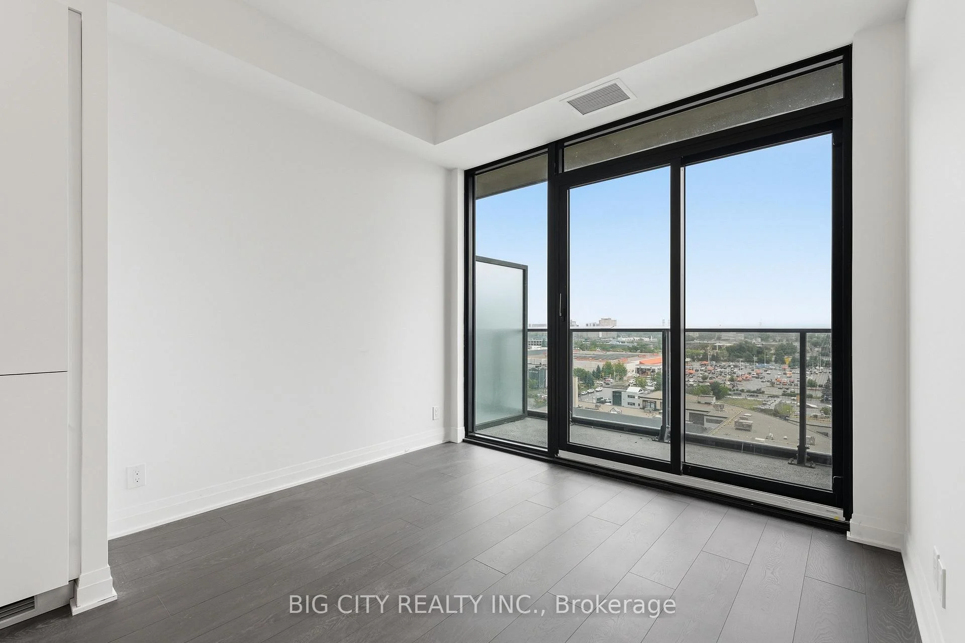 Photo 27 of Unit 1001, 25 Frederick Todd Way, Toronto, Thorncliffe Park — HOMEH