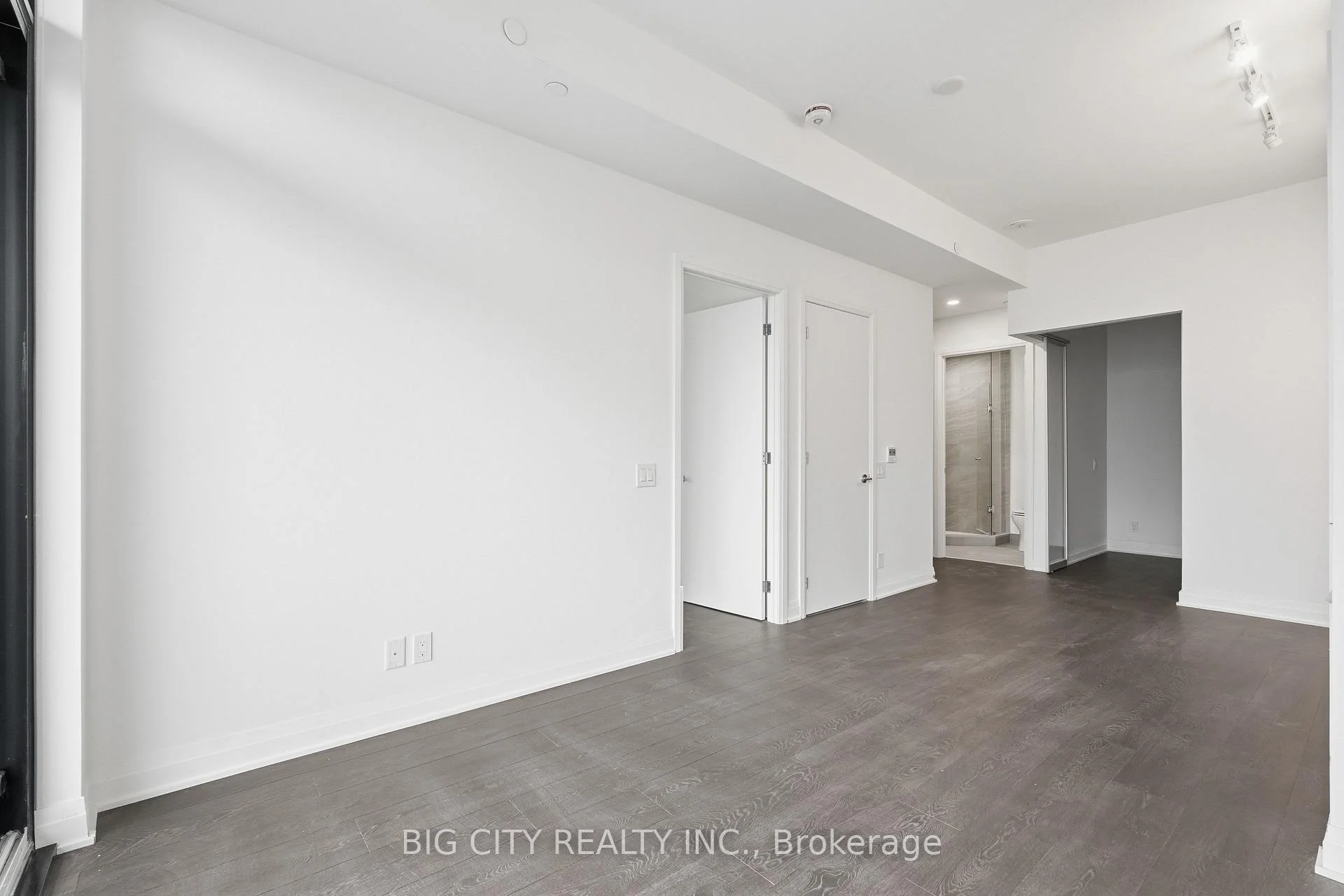 Photo 31 of Unit 1001, 25 Frederick Todd Way, Toronto, Thorncliffe Park — HOMEH