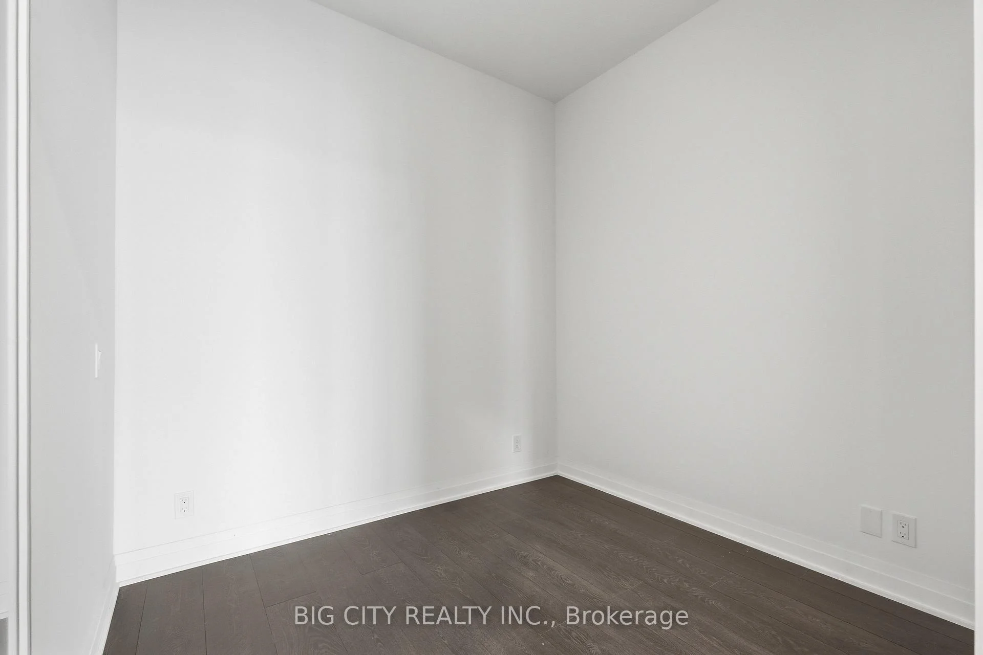 Photo 33 of Unit 1001, 25 Frederick Todd Way, Toronto, Thorncliffe Park — HOMEH