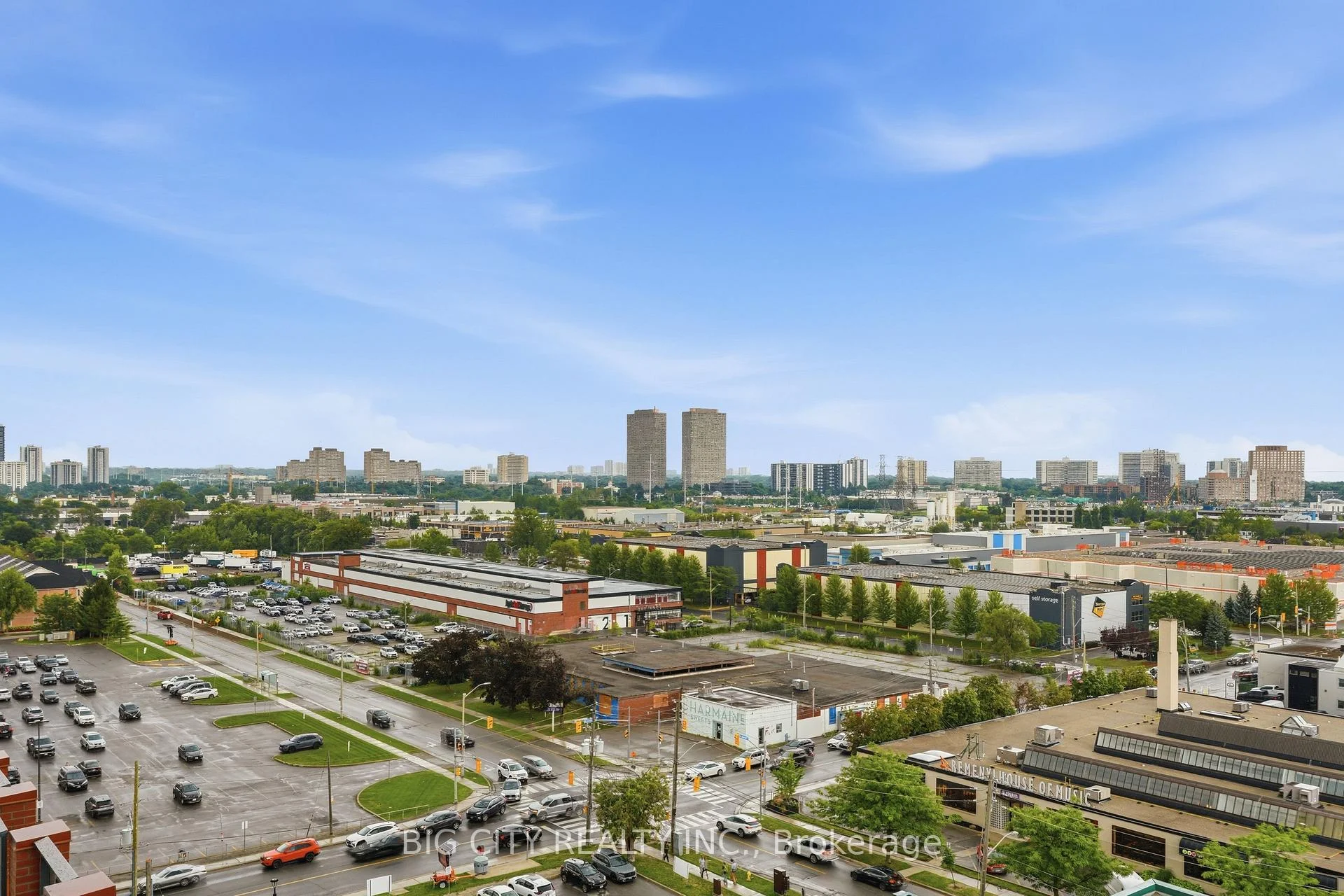 Photo 47 of Unit 1001, 25 Frederick Todd Way, Toronto, Thorncliffe Park — HOMEH