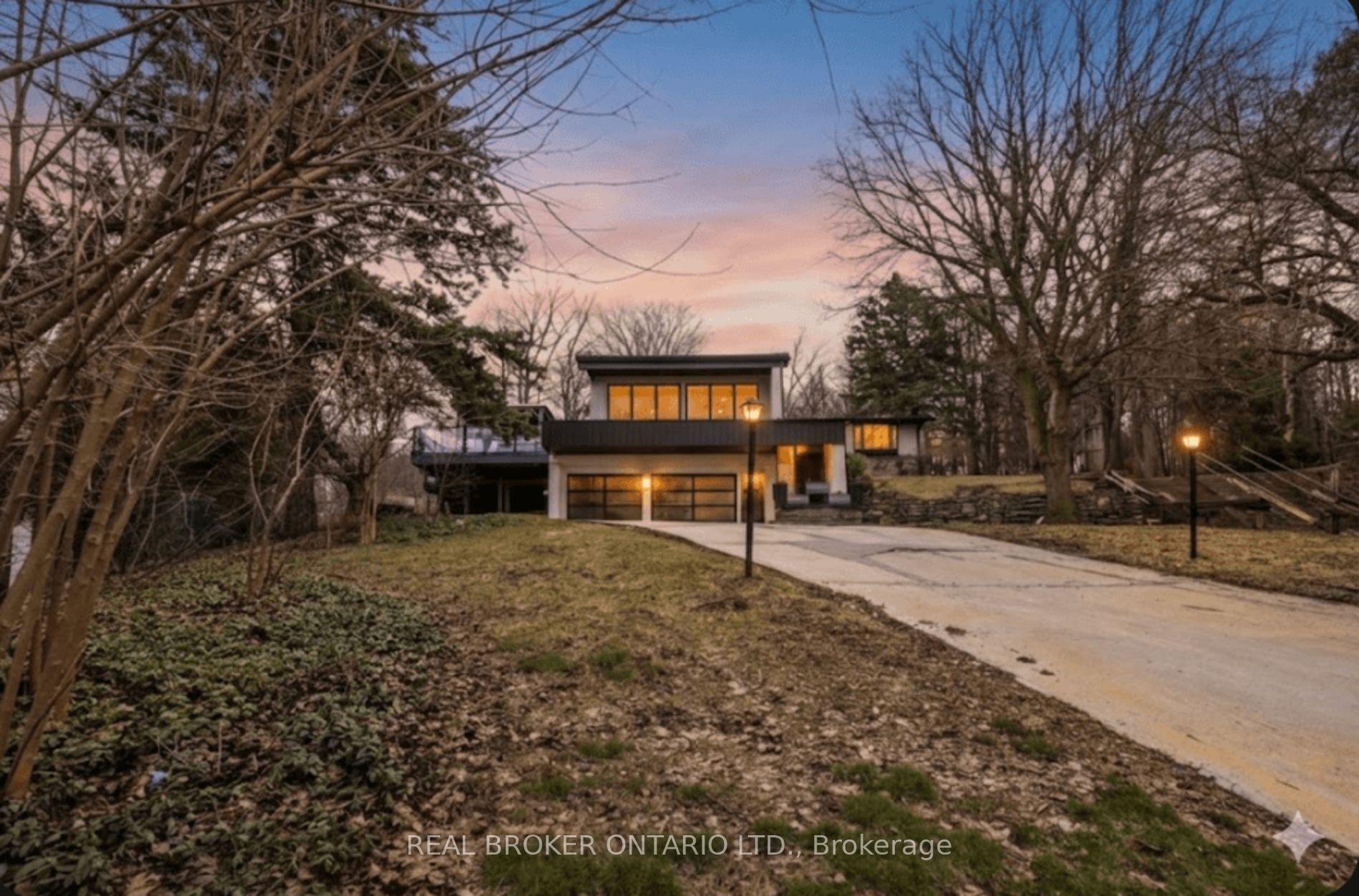 Photo 2 of 3 Chicopee Terrace, Kitchener, Centreville Chicopee — HOMEH