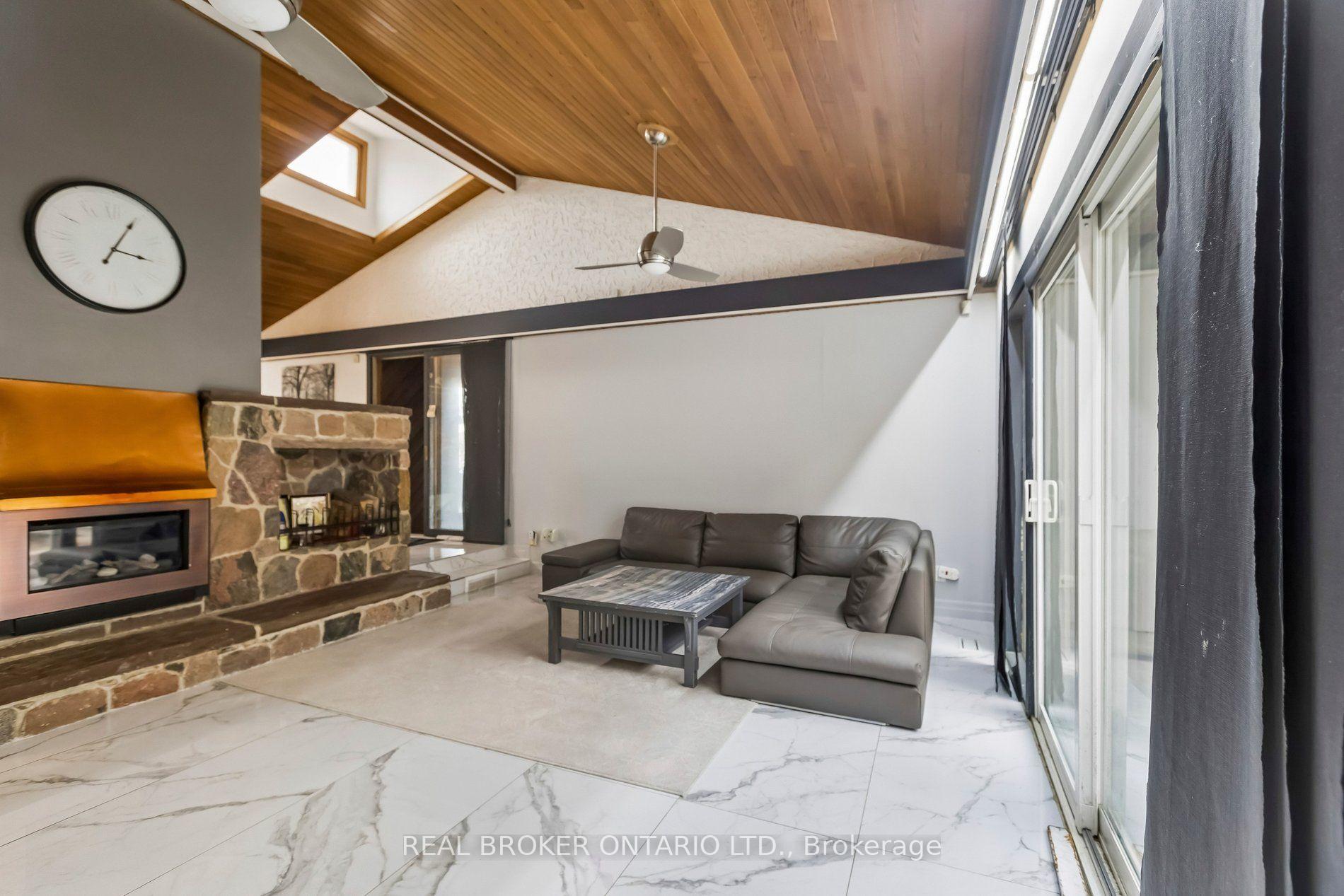 Photo 15 of 3 Chicopee Terrace, Kitchener, Centreville Chicopee — HOMEH