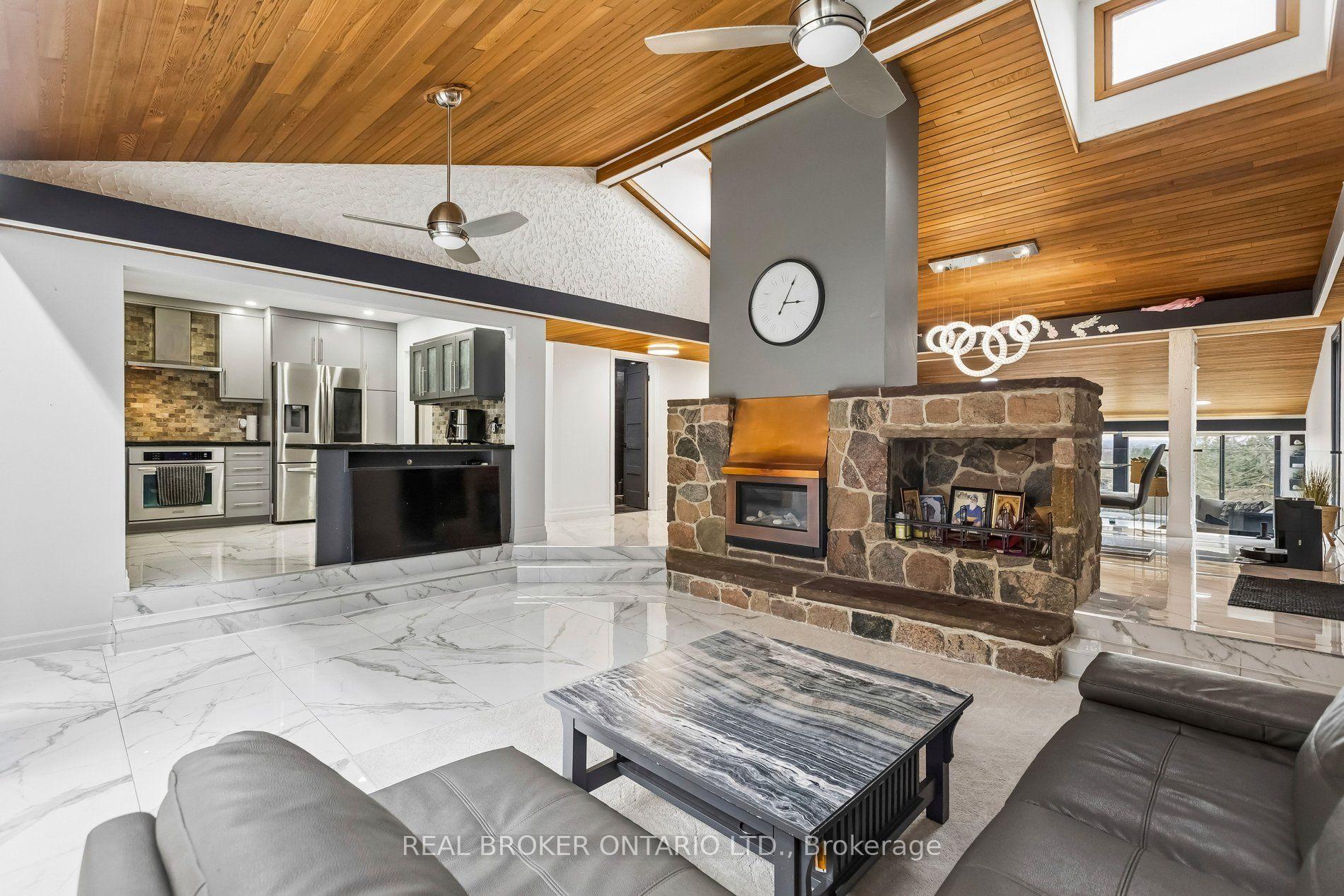 Photo 16 of 3 Chicopee Terrace, Kitchener, Centreville Chicopee — HOMEH