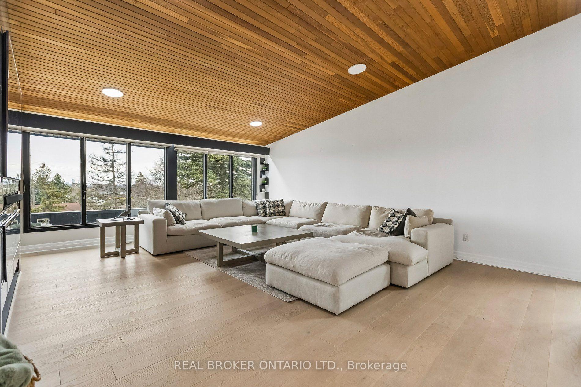 Photo 17 of 3 Chicopee Terrace, Kitchener, Centreville Chicopee — HOMEH