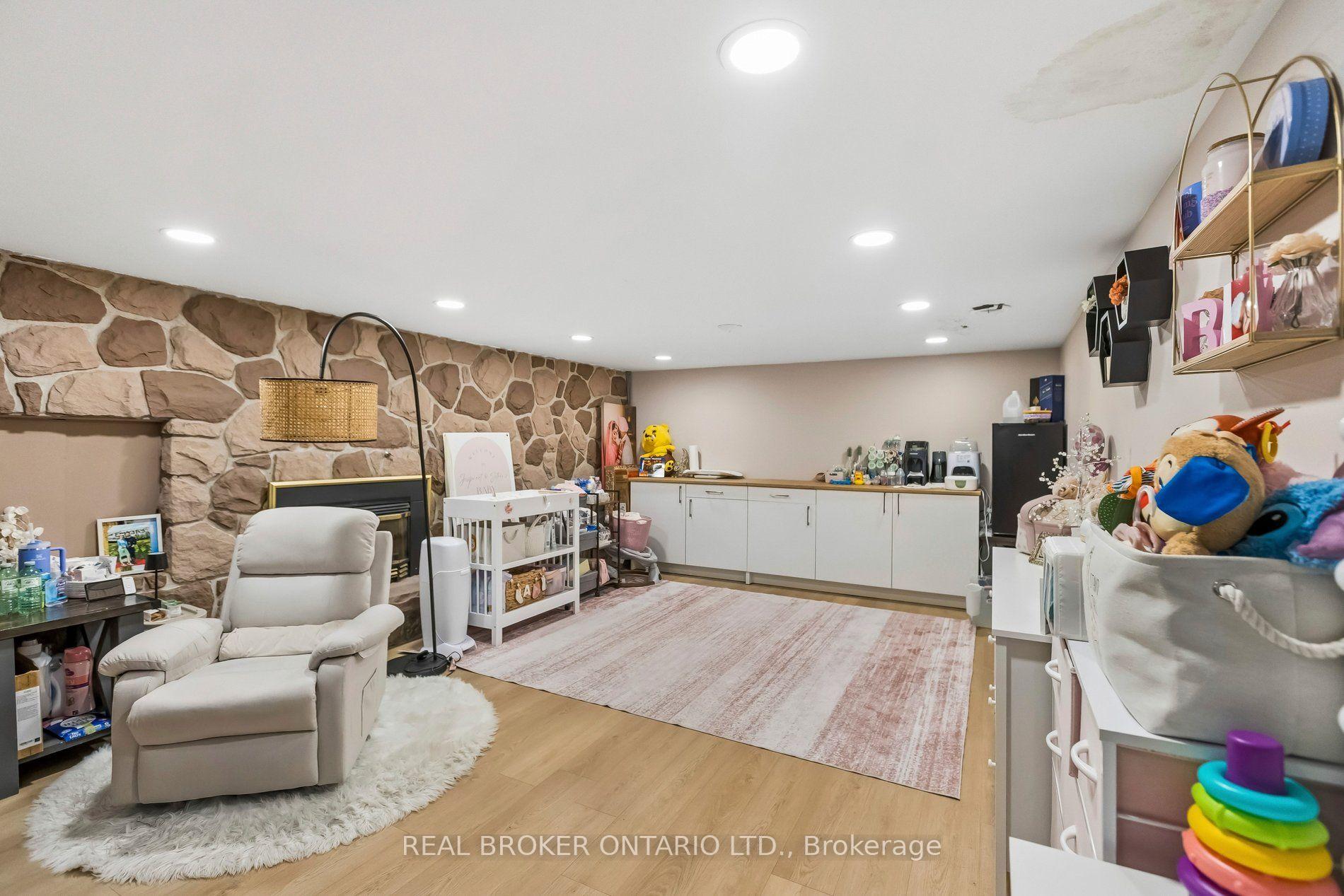 Photo 35 of 3 Chicopee Terrace, Kitchener, Centreville Chicopee — HOMEH