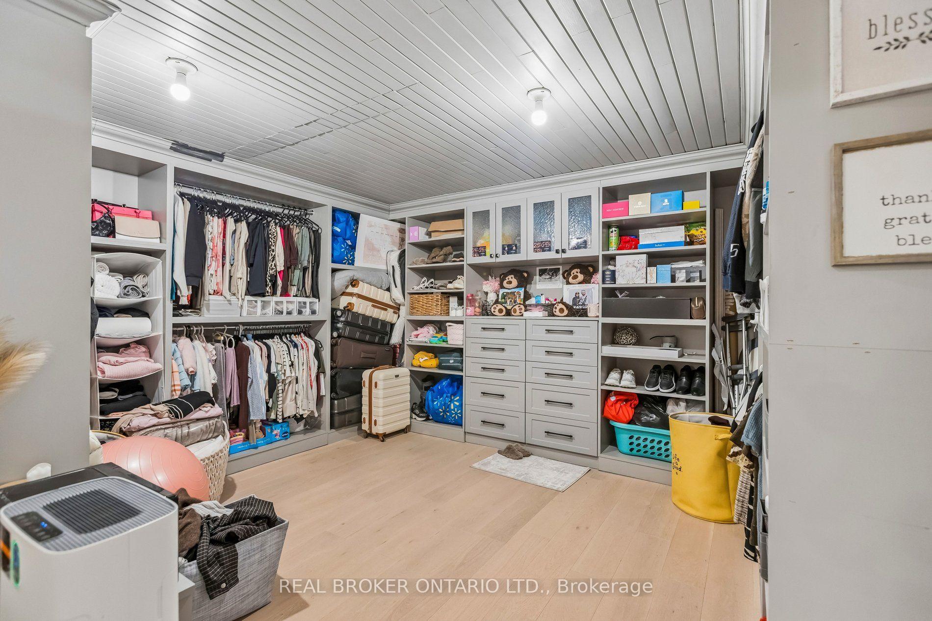 Photo 37 of 3 Chicopee Terrace, Kitchener, Centreville Chicopee — HOMEH