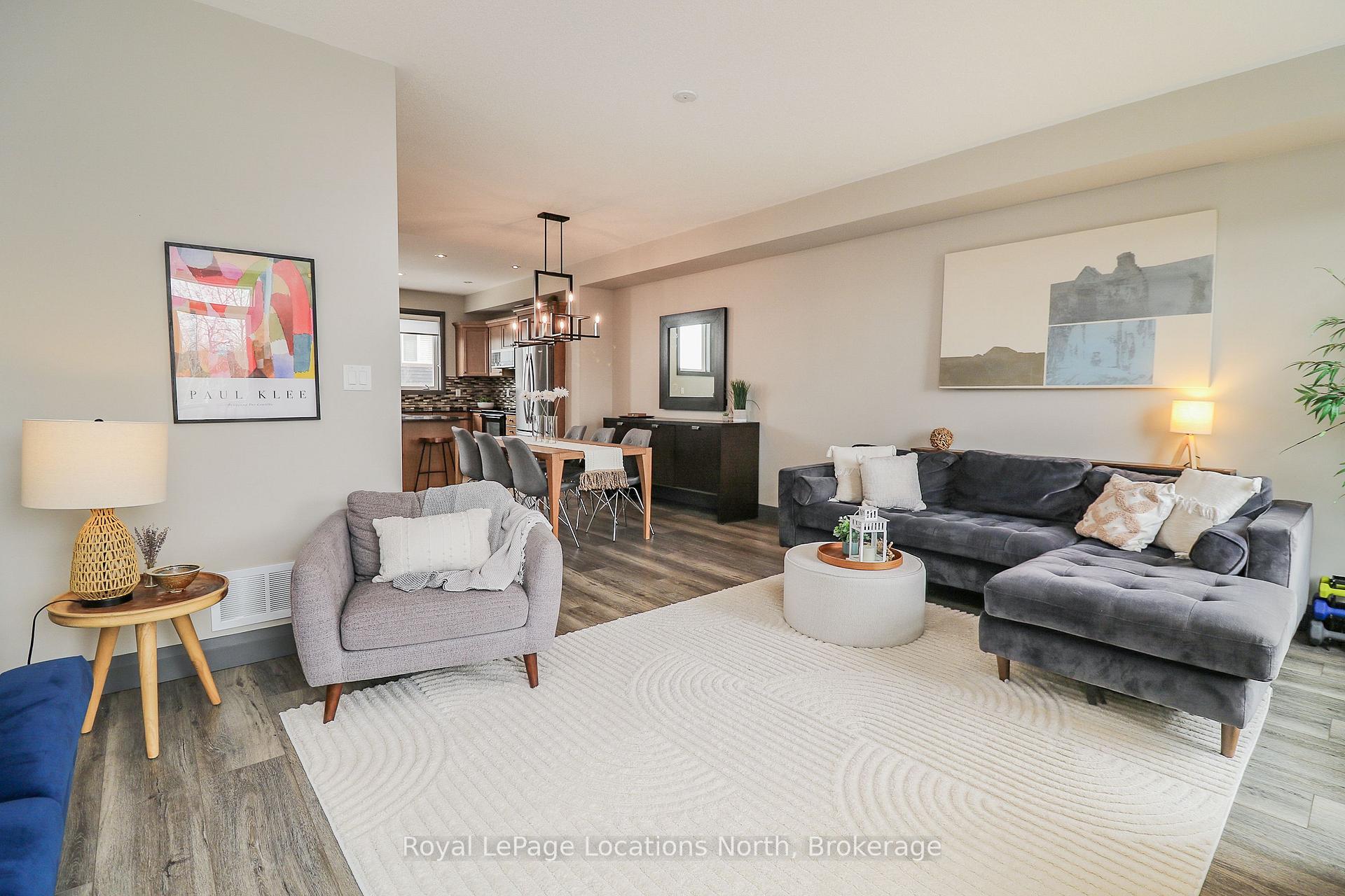 Photo 15 of 67 Joseph Trail, Collingwood — HOMEH