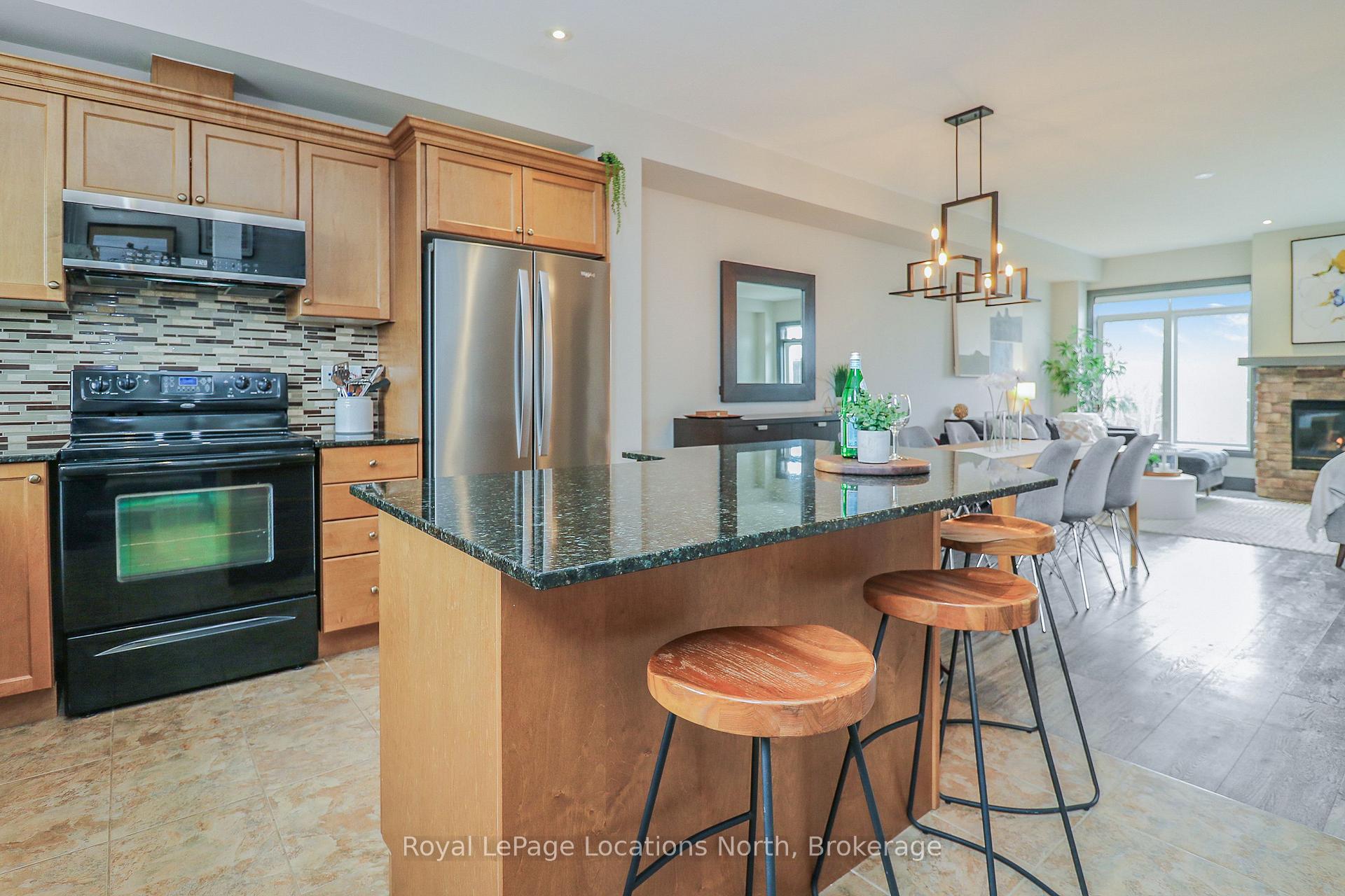 Photo 18 of 67 Joseph Trail, Collingwood — HOMEH