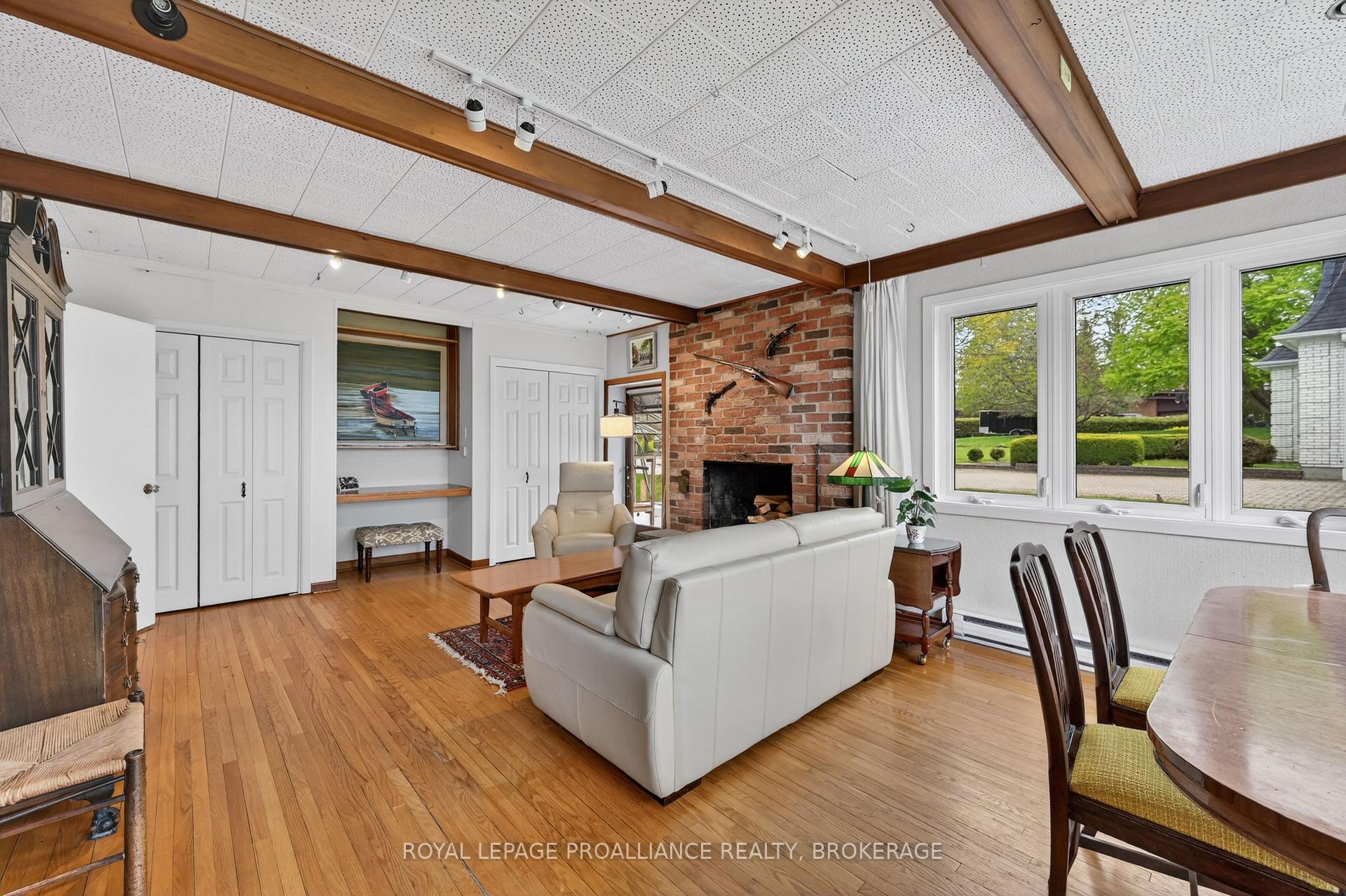 Photo 20 of 209 Fairway Hill Crescent, Kingston, Central City West — HOMEH