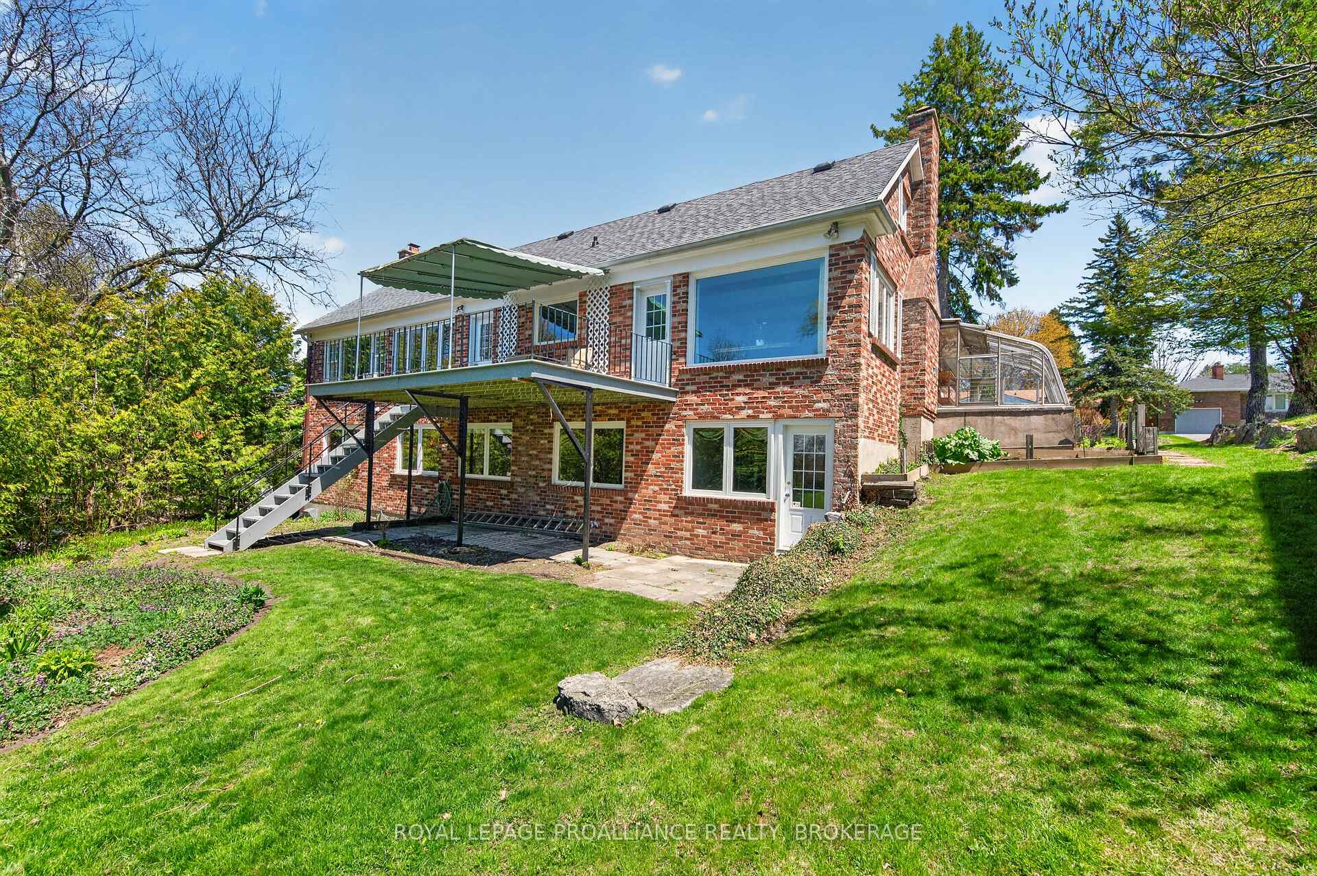 Photo 44 of 209 Fairway Hill Crescent, Kingston, Central City West — HOMEH