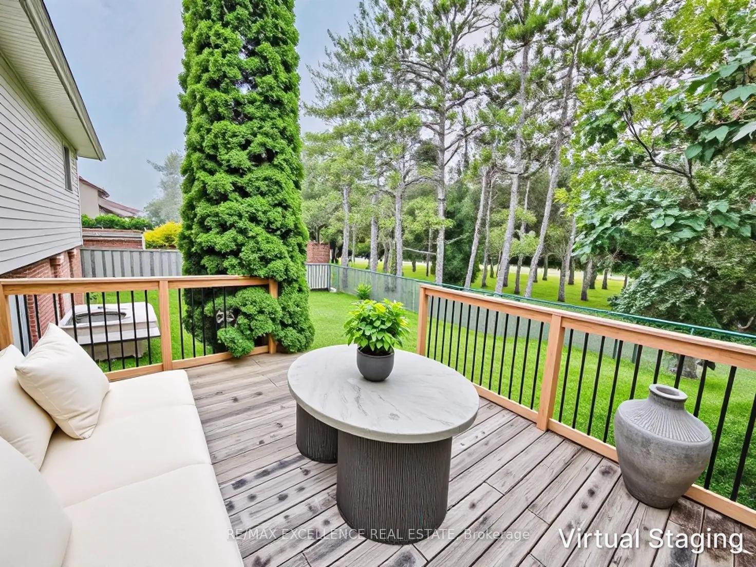 Photo 9 of 307 Niagara Drive, Oshawa, Samac — HOMEH