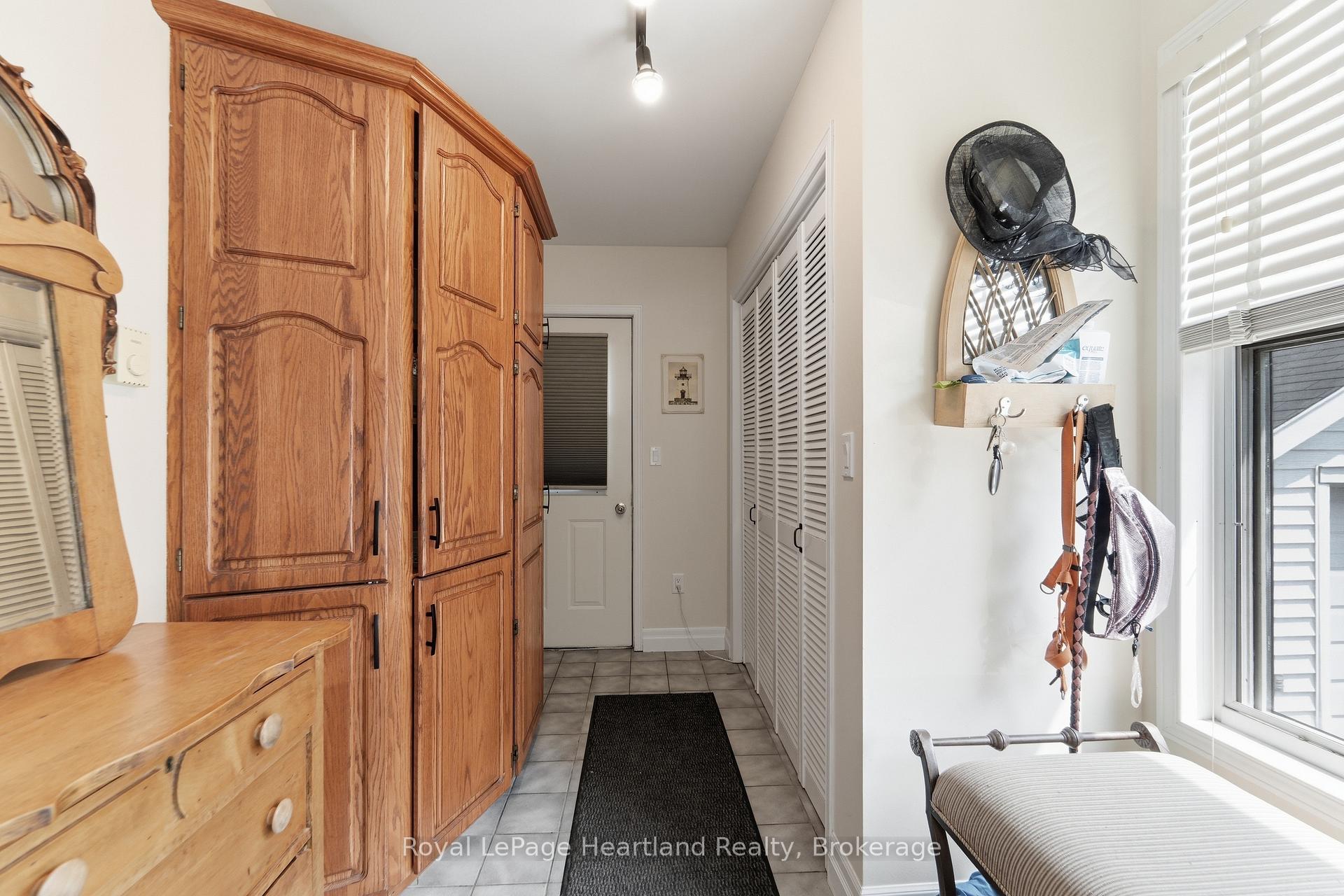 Photo 17 of 187 Cameron Street, Goderich, Goderich (Town) — HOMEH
