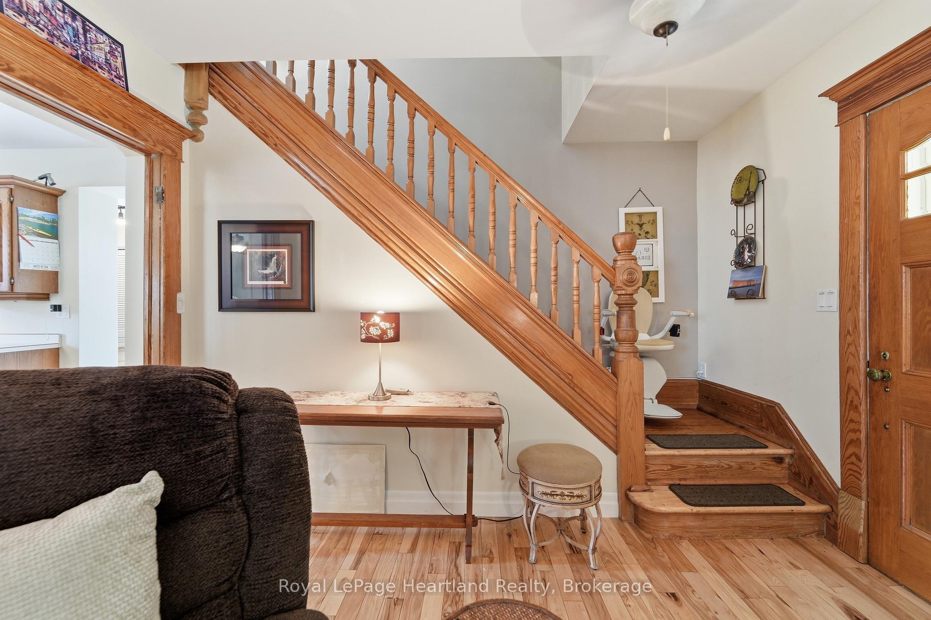 Photo 18 of 187 Cameron Street, Goderich, Goderich (Town) — HOMEH