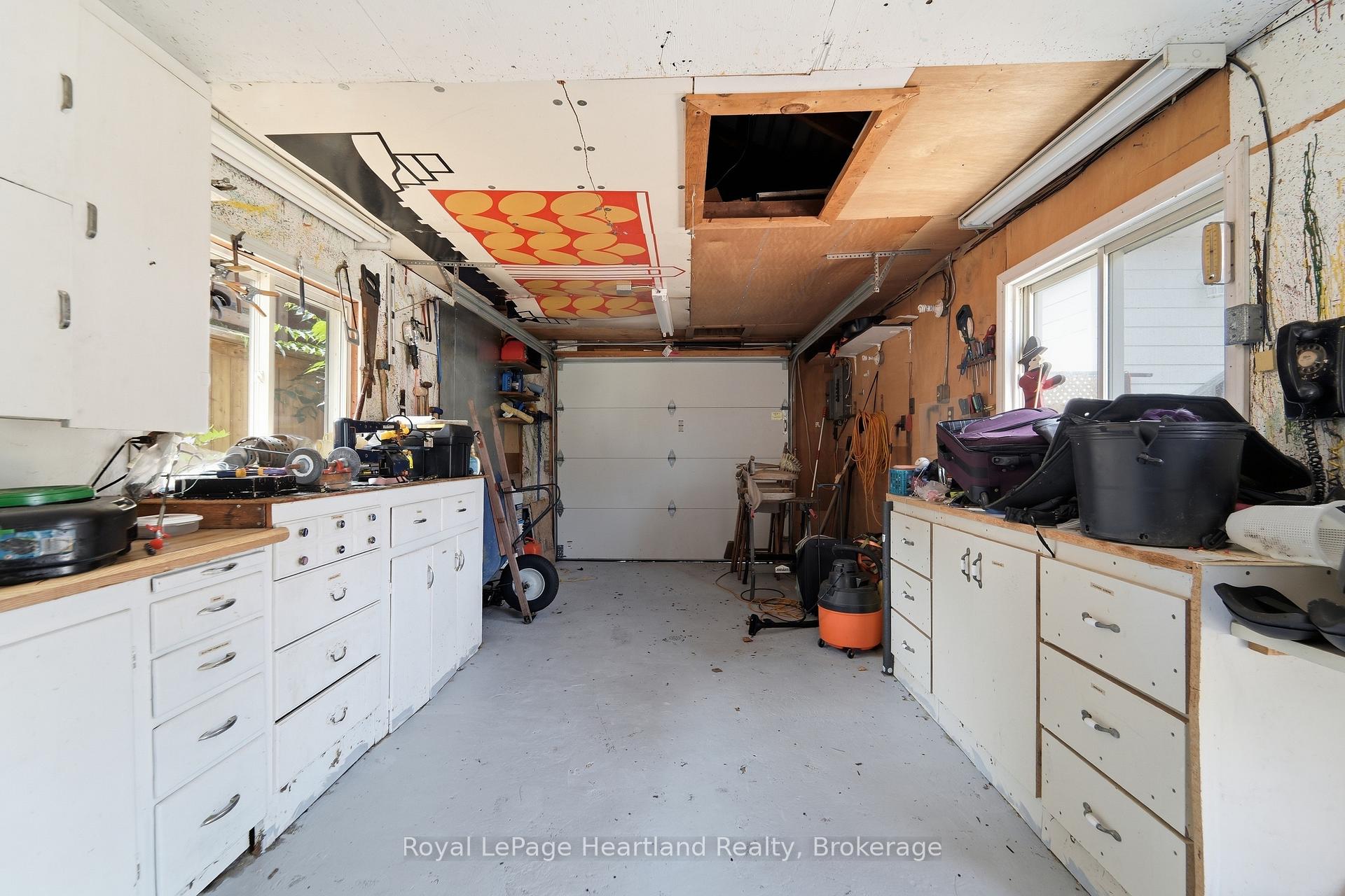 Photo 33 of 187 Cameron Street, Goderich, Goderich (Town) — HOMEH