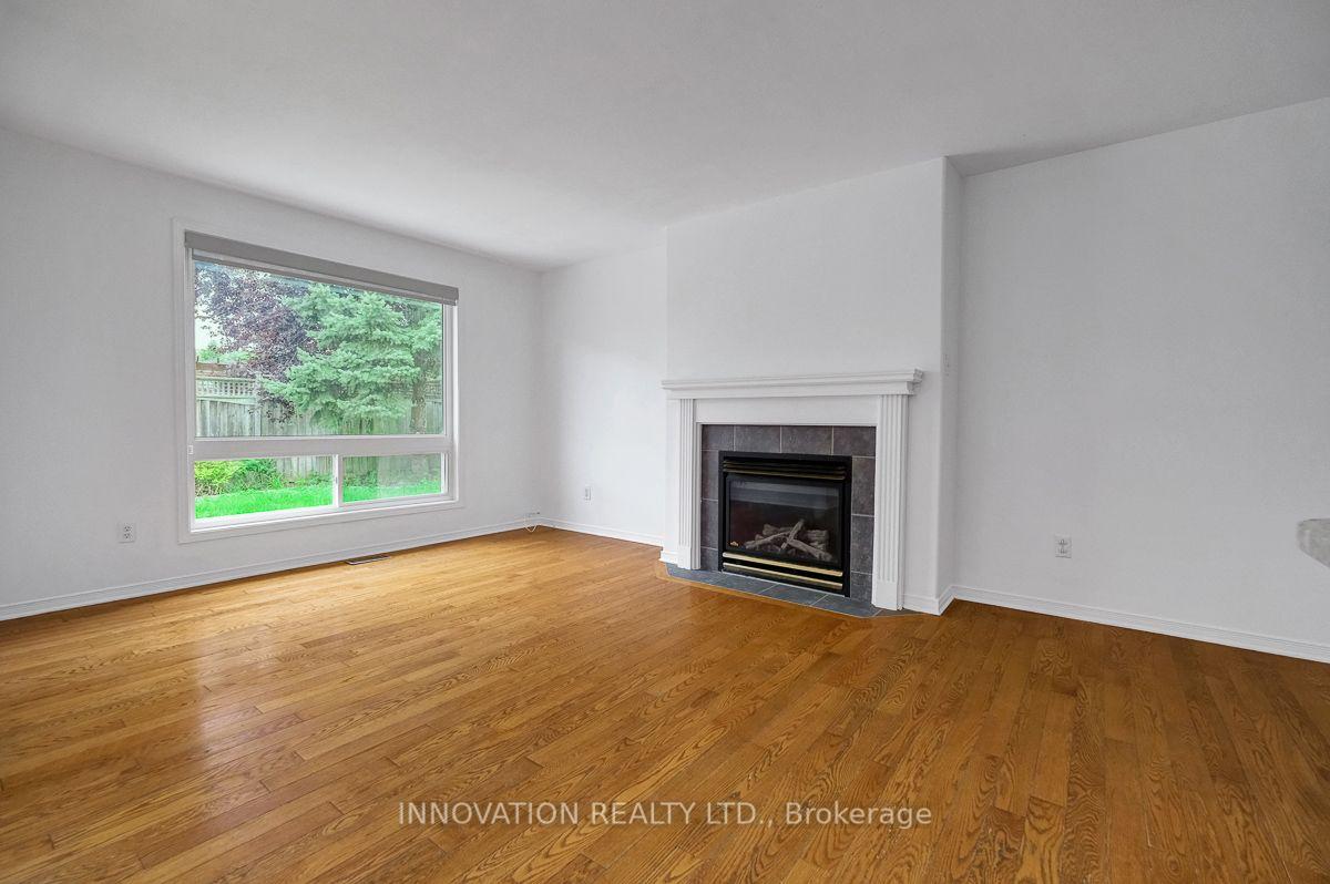Photo 9 of 1310 Halton Terrace, Ottawa, Kanata - Morgan's Grant/South March — HOMEH
