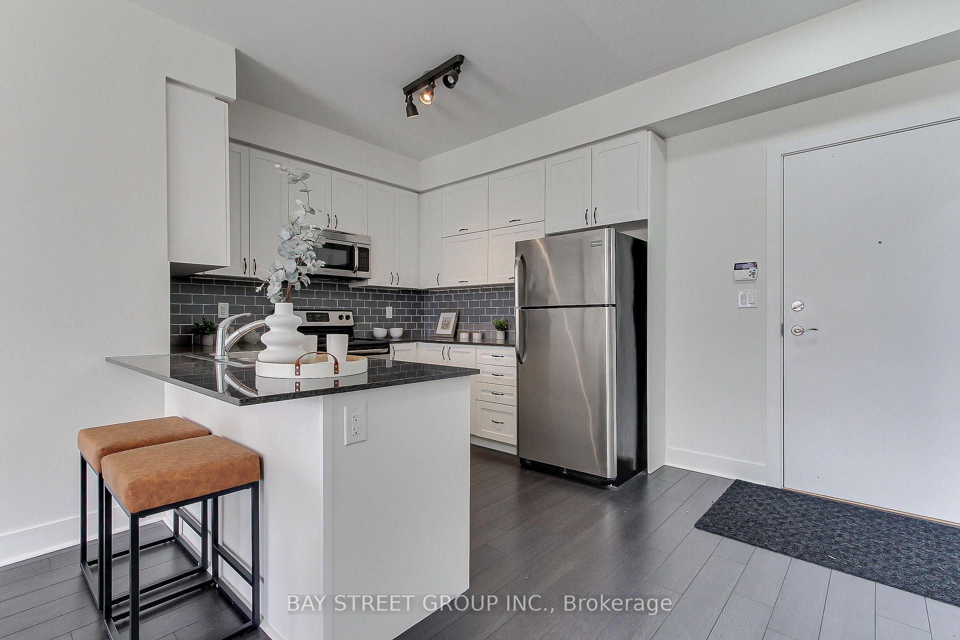 Photo 6 of Unit PH8, 28 Prince Regent Street, Markham, Cathedraltown — HOMEH
