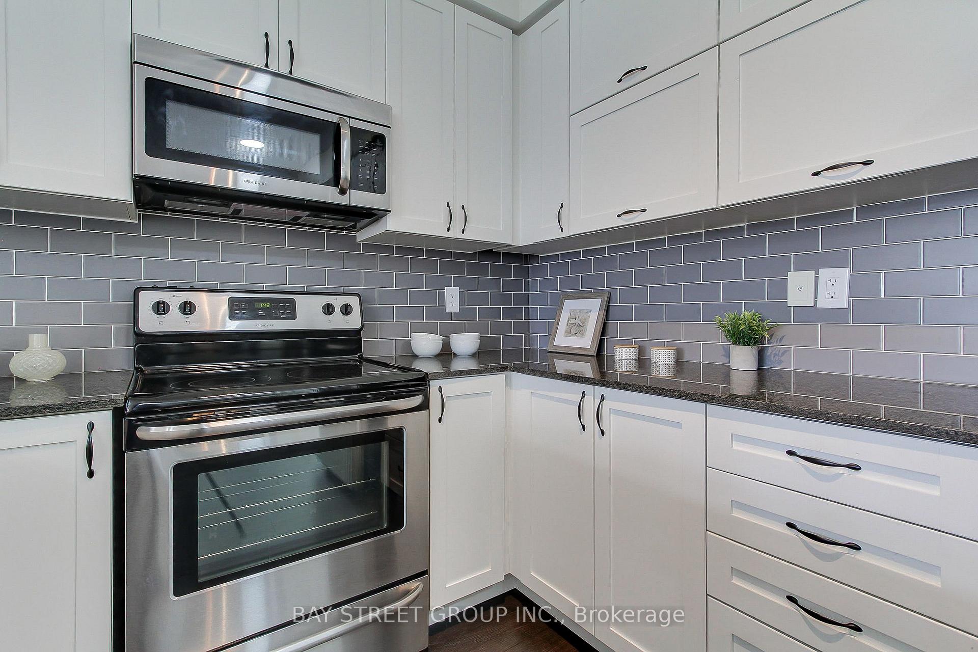 Photo 9 of Unit PH8, 28 Prince Regent Street, Markham, Cathedraltown — HOMEH