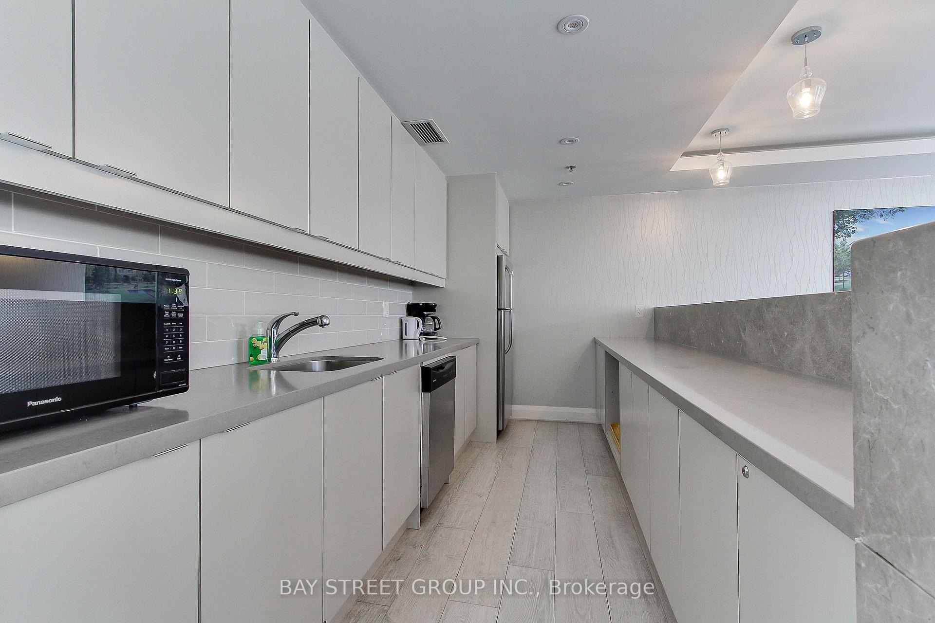 Photo 34 of Unit PH8, 28 Prince Regent Street, Markham, Cathedraltown — HOMEH