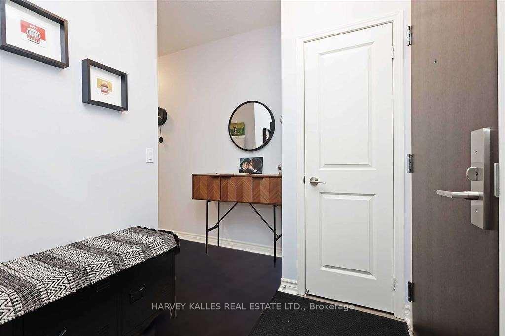 Photo 11 of Unit 1518, 39 Annie Craig Drive, Etobicoke, Mimico — HOMEH