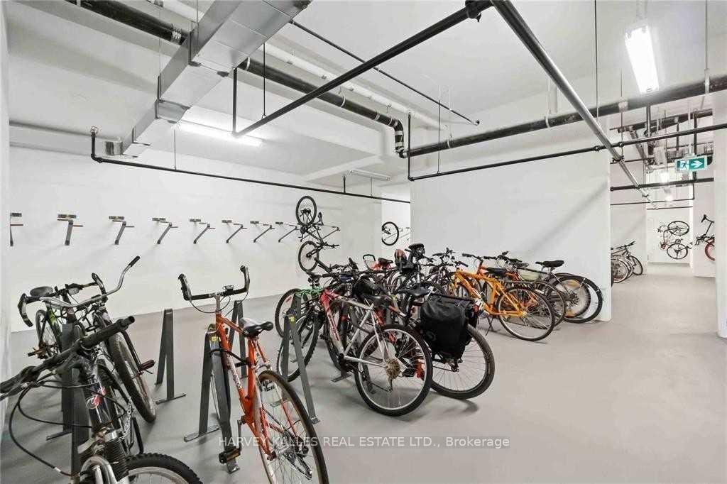 Photo 15 of Unit 1518, 39 Annie Craig Drive, Etobicoke, Mimico — HOMEH